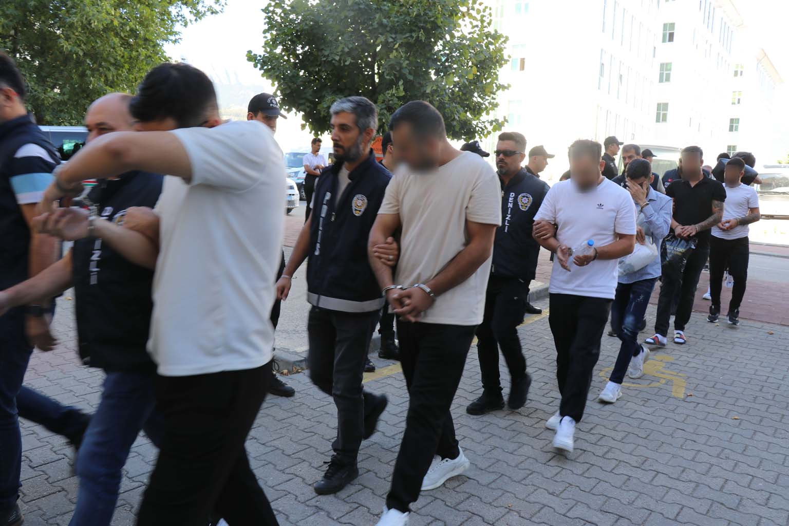 Eskort Şebekesi 11 Milyon 120 Bin Liralık Vurgun Yapmış (2)