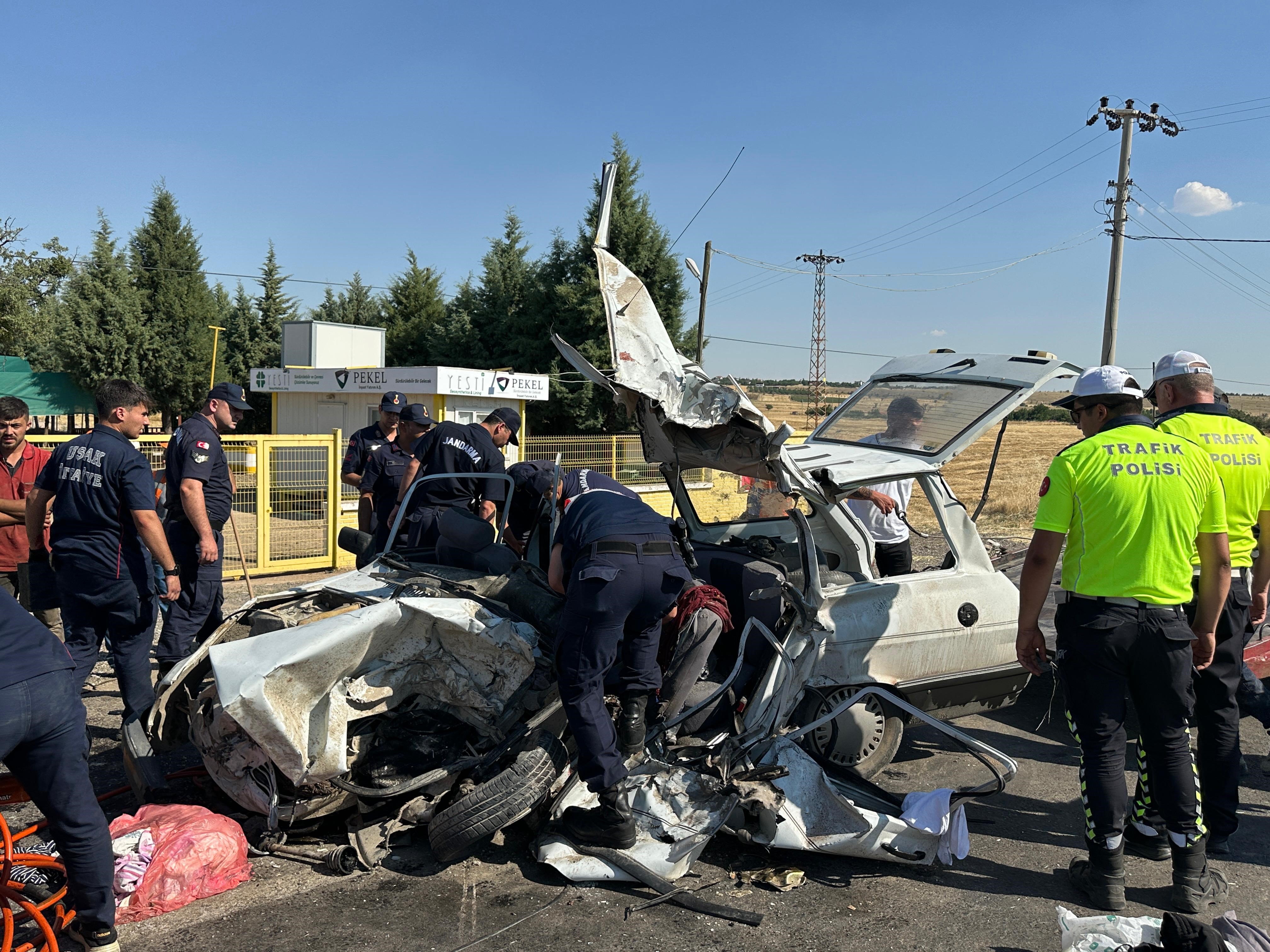 Feci Kazada Baba Ve Kızı Hayatını Kaybetti (2)