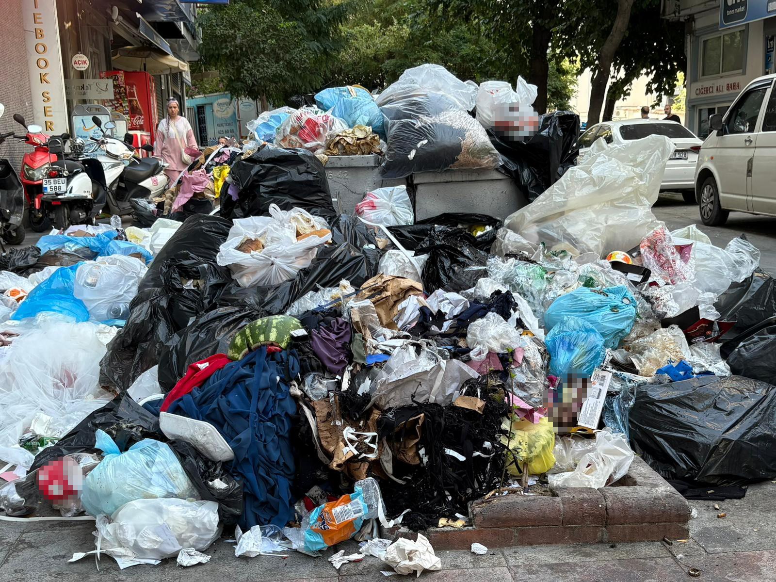 Sokaklar Çöple Doldu, Vatandaş Tepkili (3)