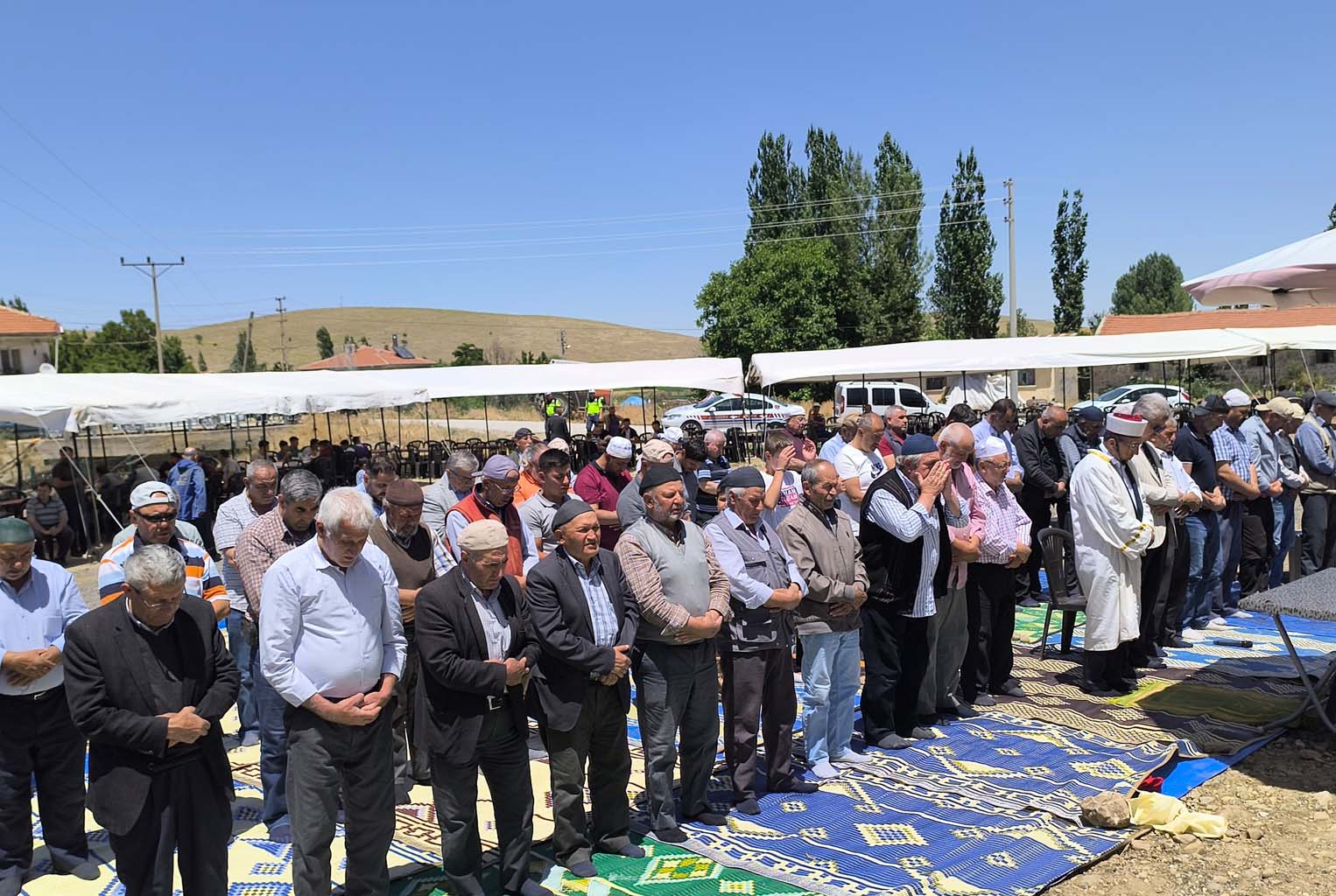 Yağmur Duasına Çıktılar