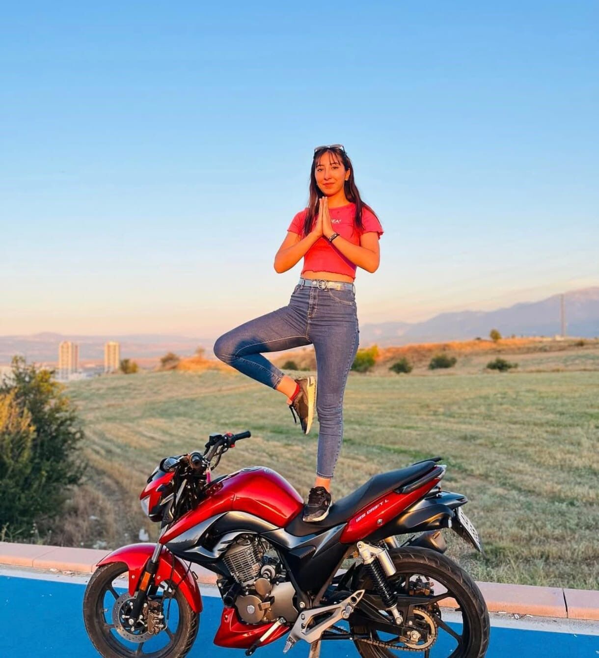 26 Yaşındaki Eda Hayatını Kaybetti