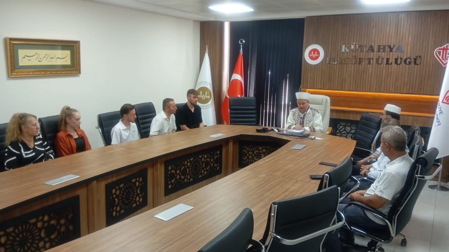 Alman Vatandaşı Düzenlenen Törenle Müslüman Oldu (2)