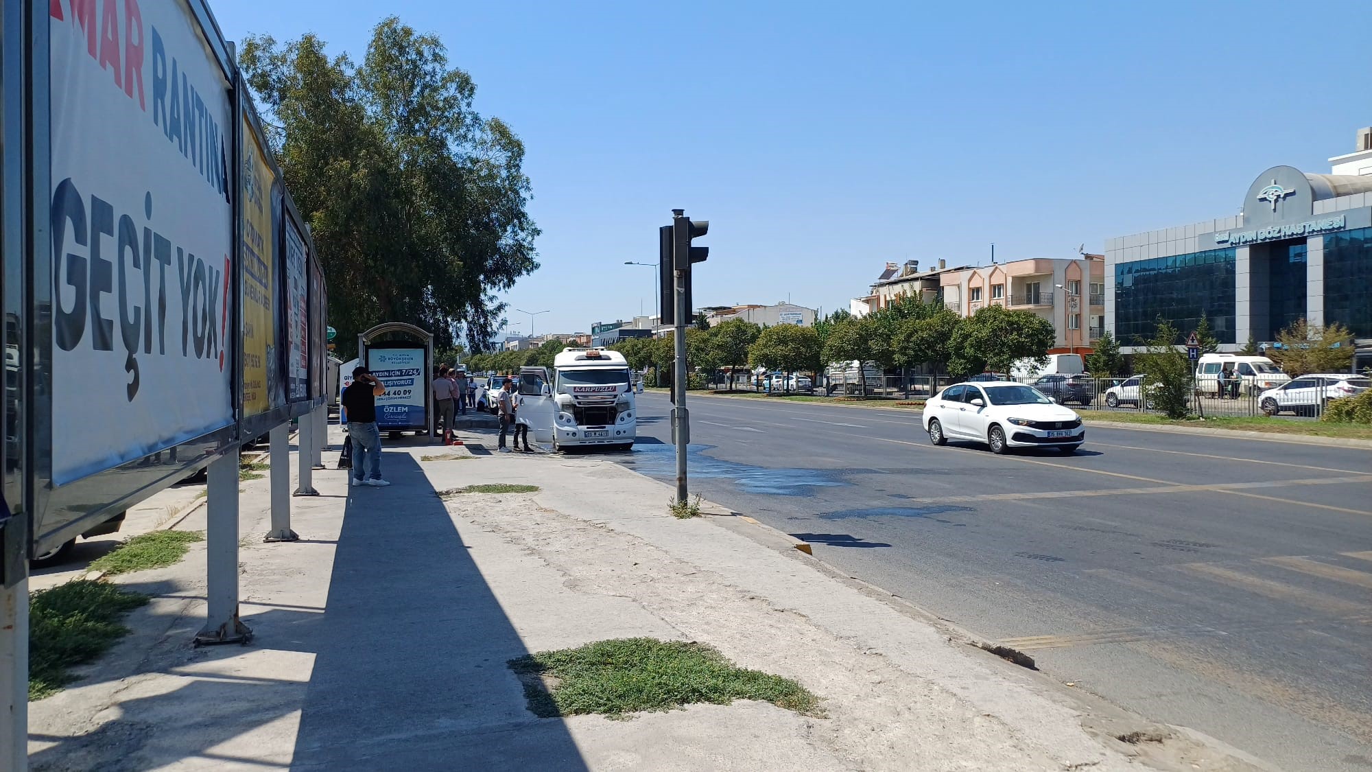 Aydın’da Minibüs Alev Aldı (2)