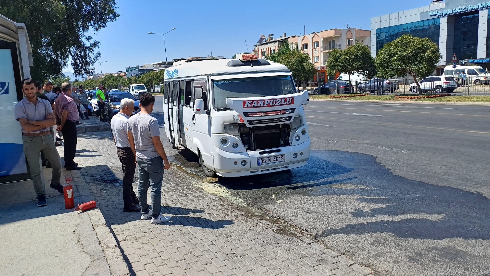 Aydın’da Minibüs Alev Aldı (3)