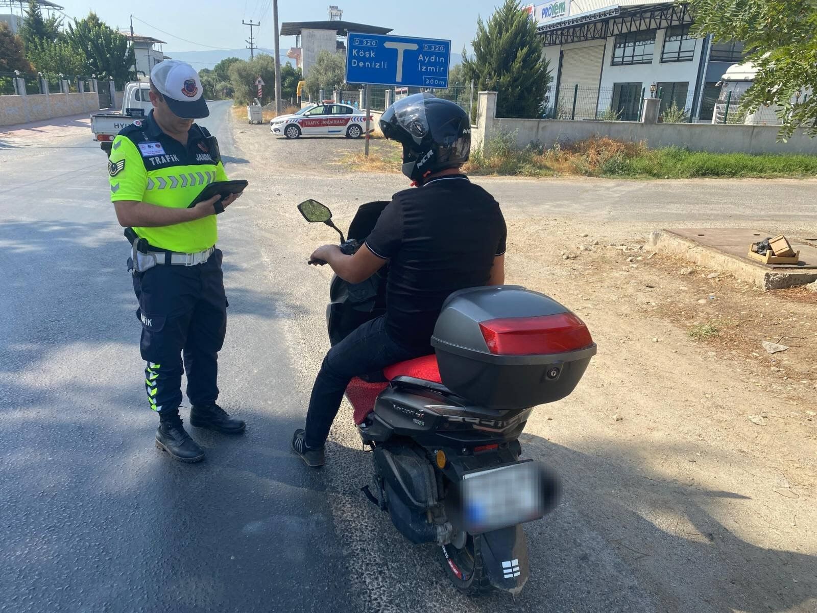 Aydın’da Motosiklet Sürücülerine Uyarı