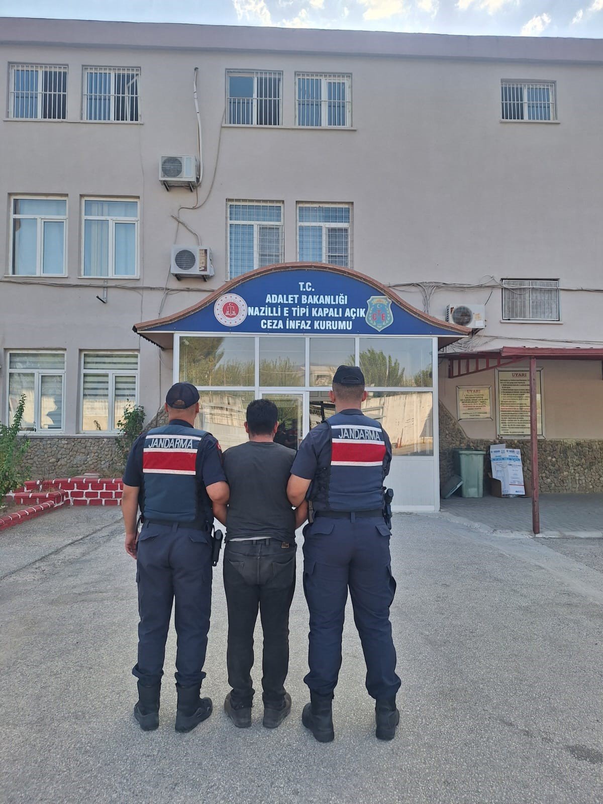 Aydın’da Sık Sık Ormanlık Alana Girip Çıkan Şahıs Yakalandı