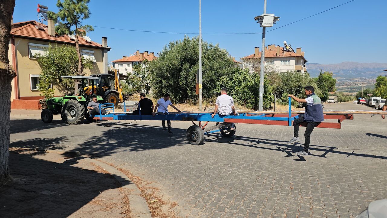 Aydın’daki Festivalde 13 Buçuk Metrelik Tahinli Pide Yapıldı (2)