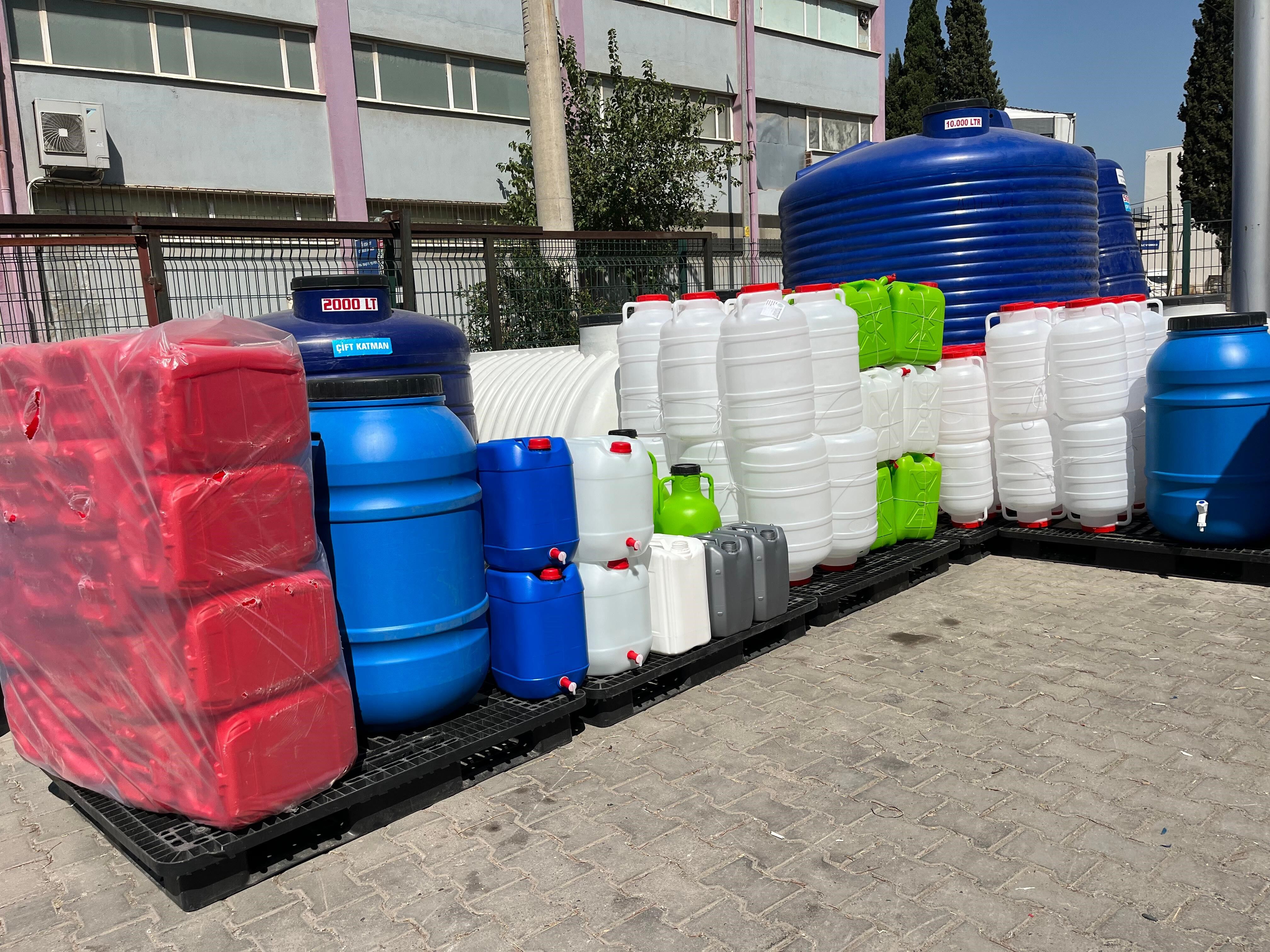 Barajlar Boşaldı, Bidonlar Doldu (4)