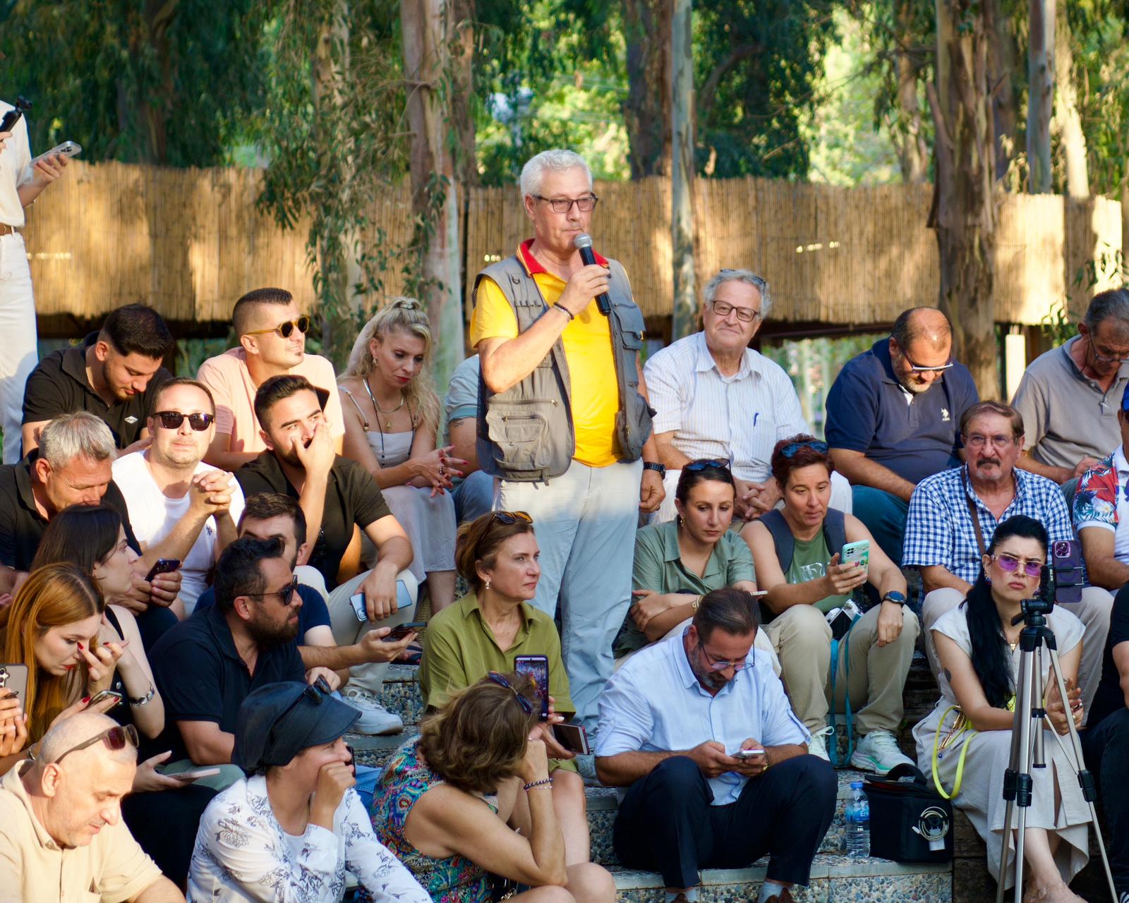 Baskan Günel Basin Toplantisi (4)