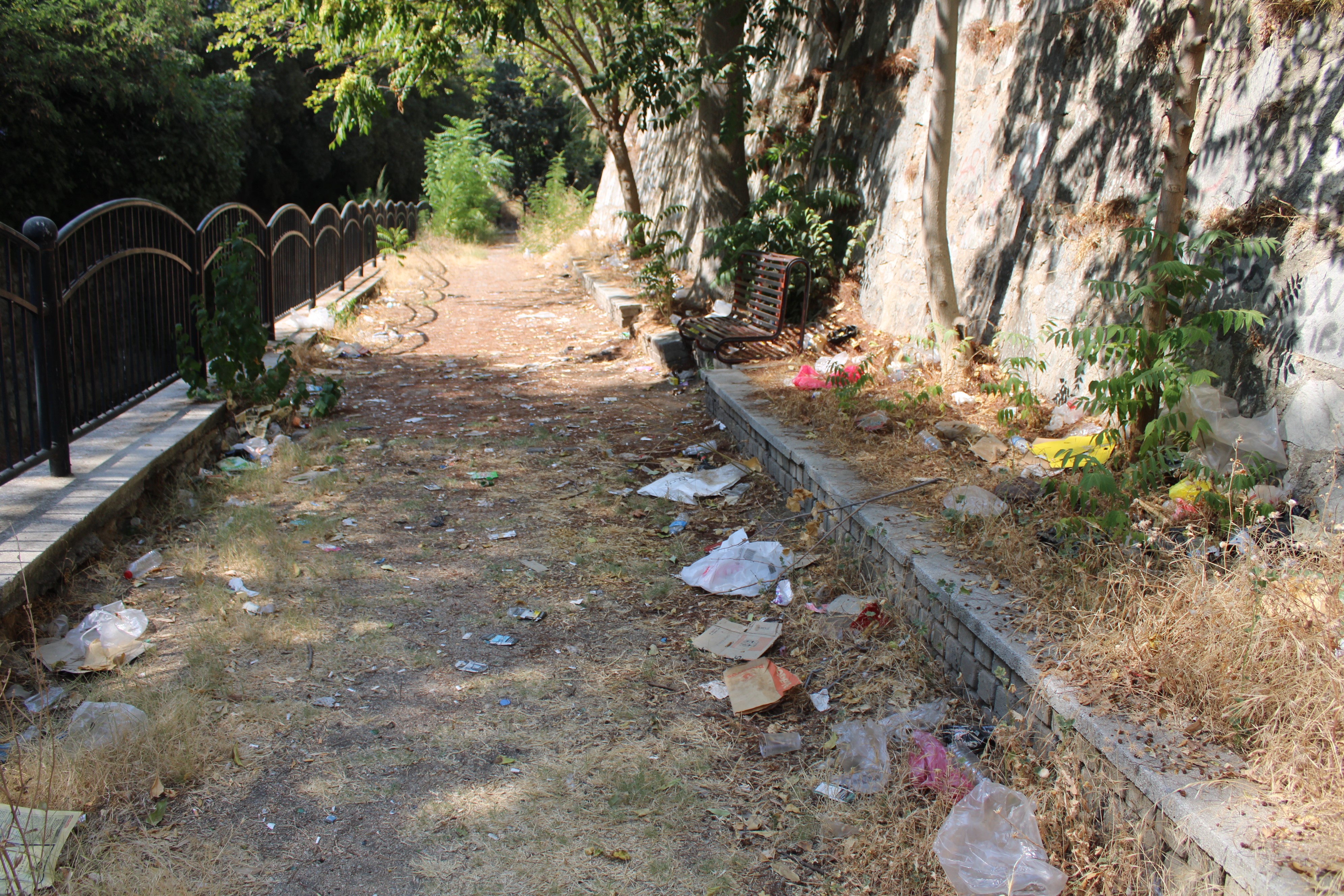 Efeler Belediyesi Kenti Kaderine Terk Etti (4)