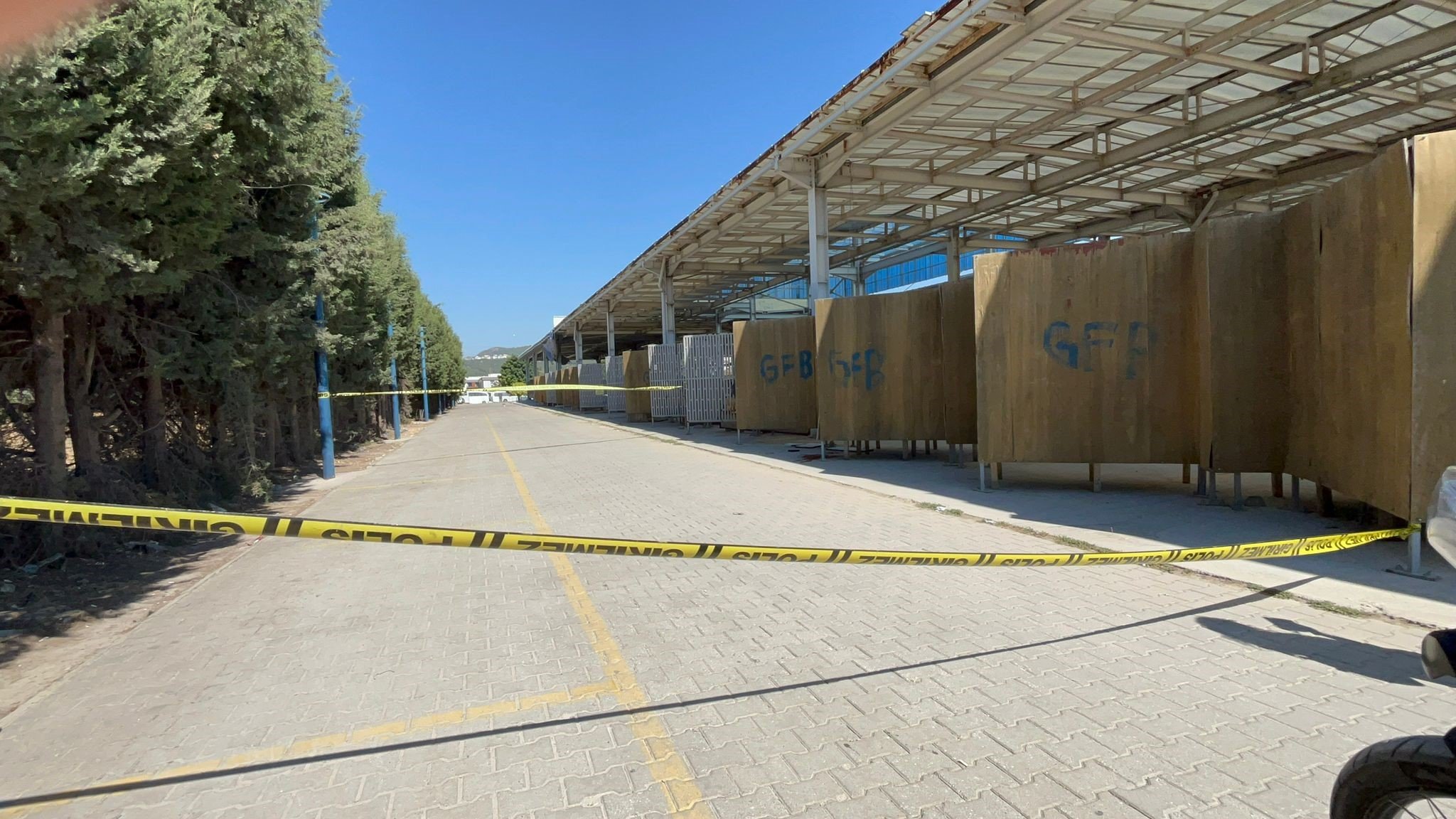 Güvenlik Görevlisi Başından Vurulmuş Halde Bulundu (4)