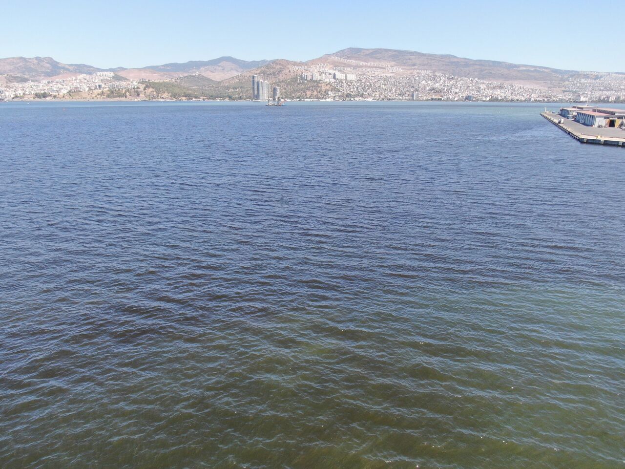 İzmir Körfezi’nin Kokusu Vatandaşı Bezdirdi (3)