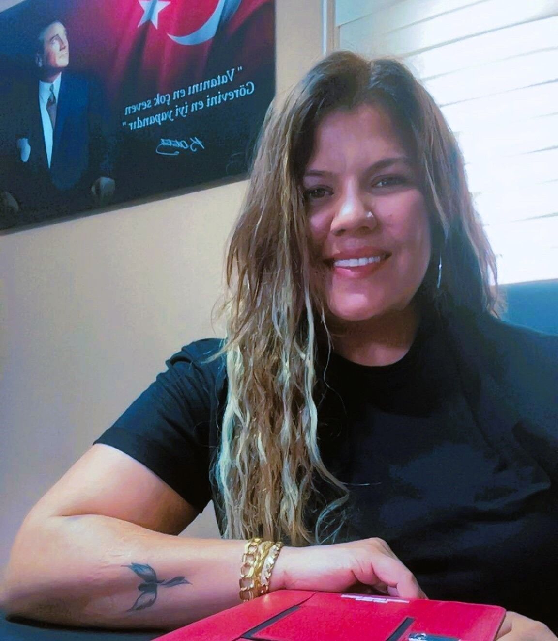 Kadın Muhtar Aldığı Yanıt Karşısında Şok Oldu (3)