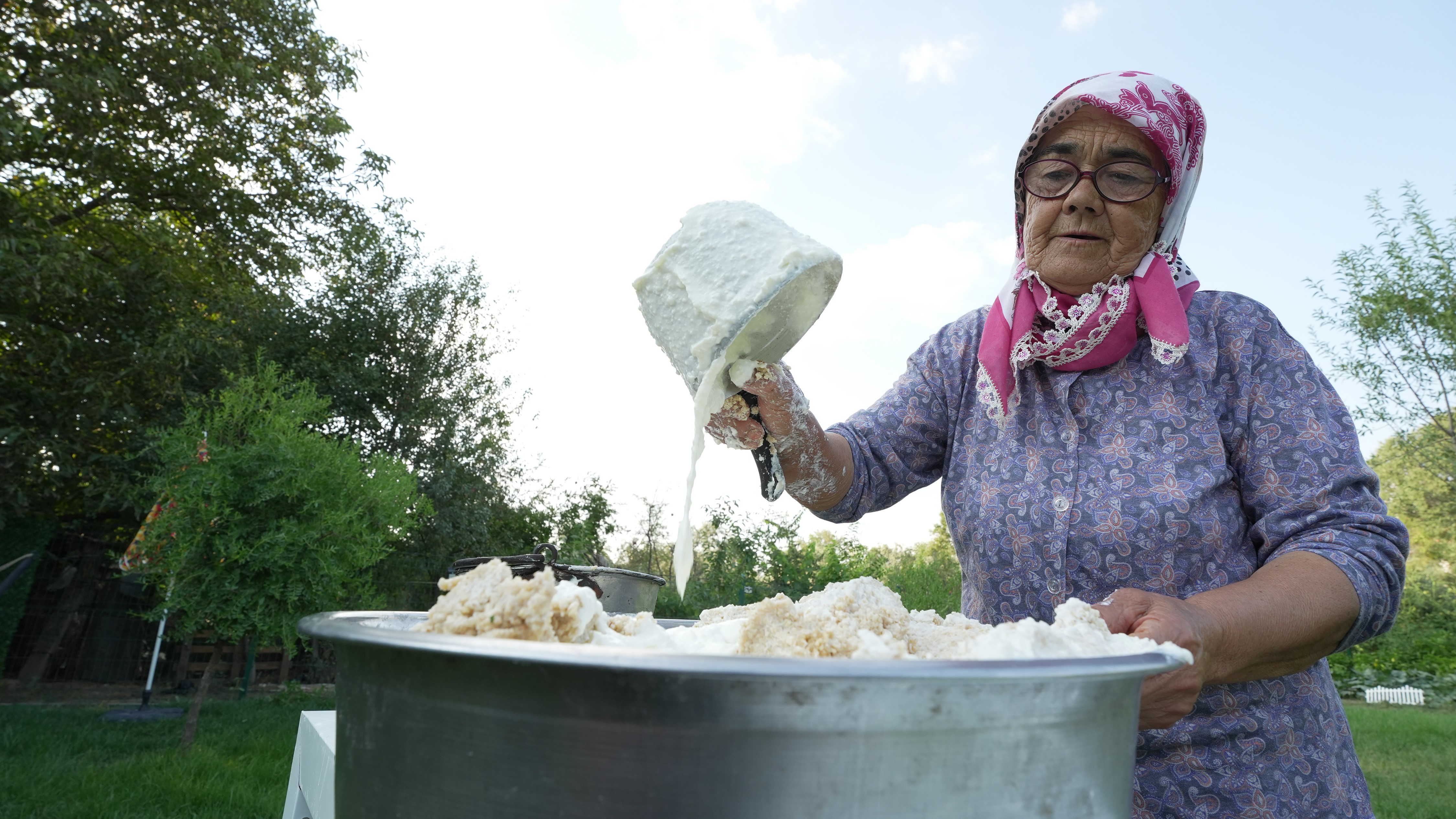 Kim Milyoner Olmak Ister Yarışmasında 500 Bin Lira Kazanan Günay Teyze Açıklama Yaptı (9)