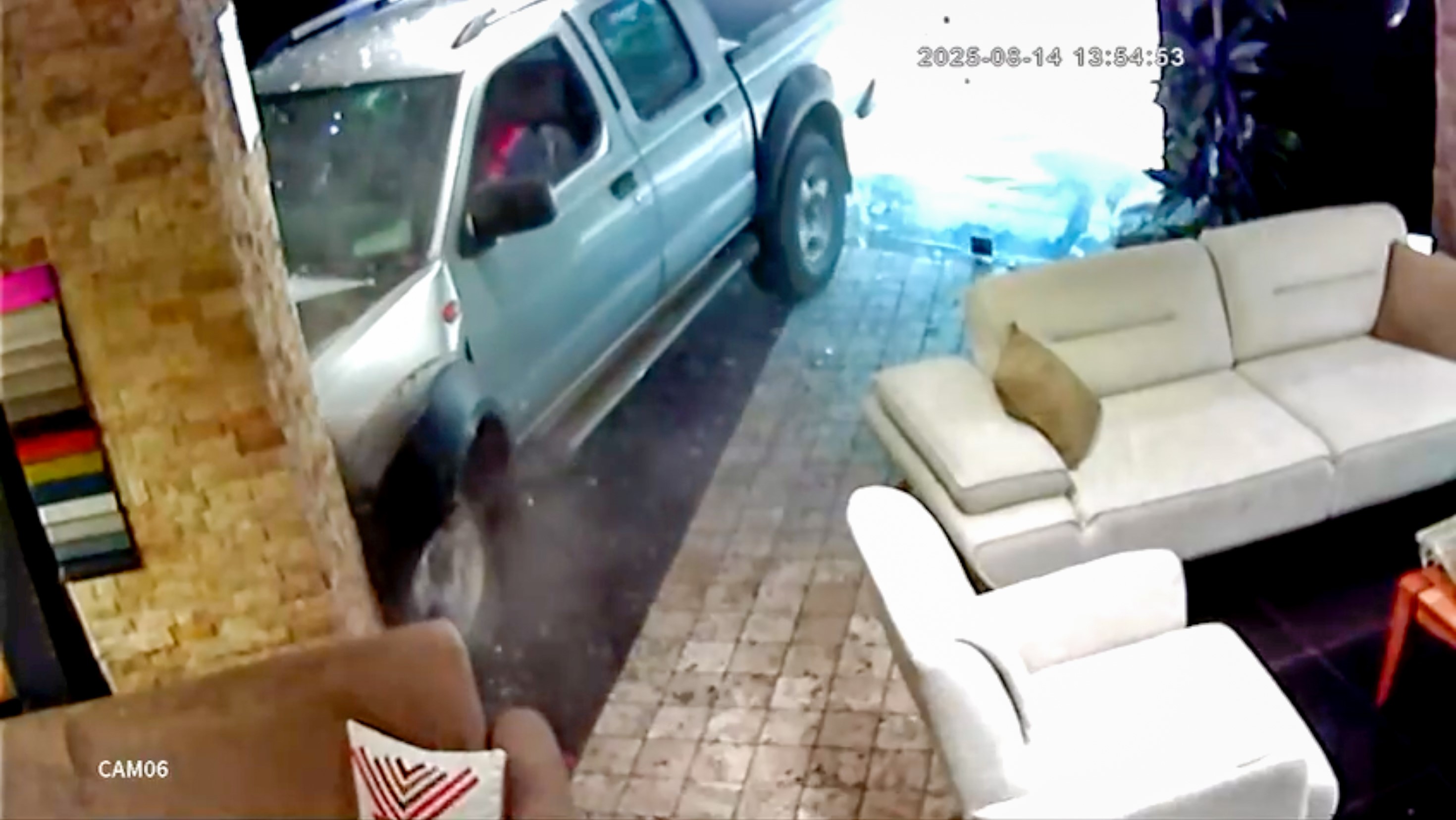 Ortalık Savaş Alanına Döndü-2