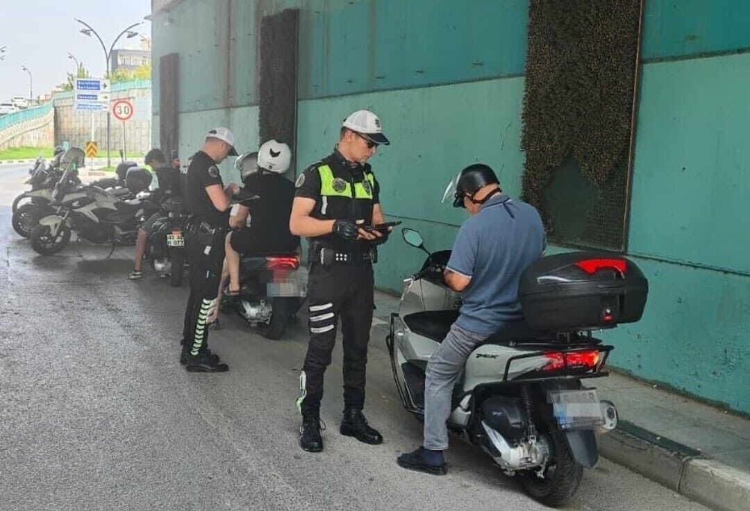 Trafik Denetiminde 2,5 Milyon Tl Ceza (2)
