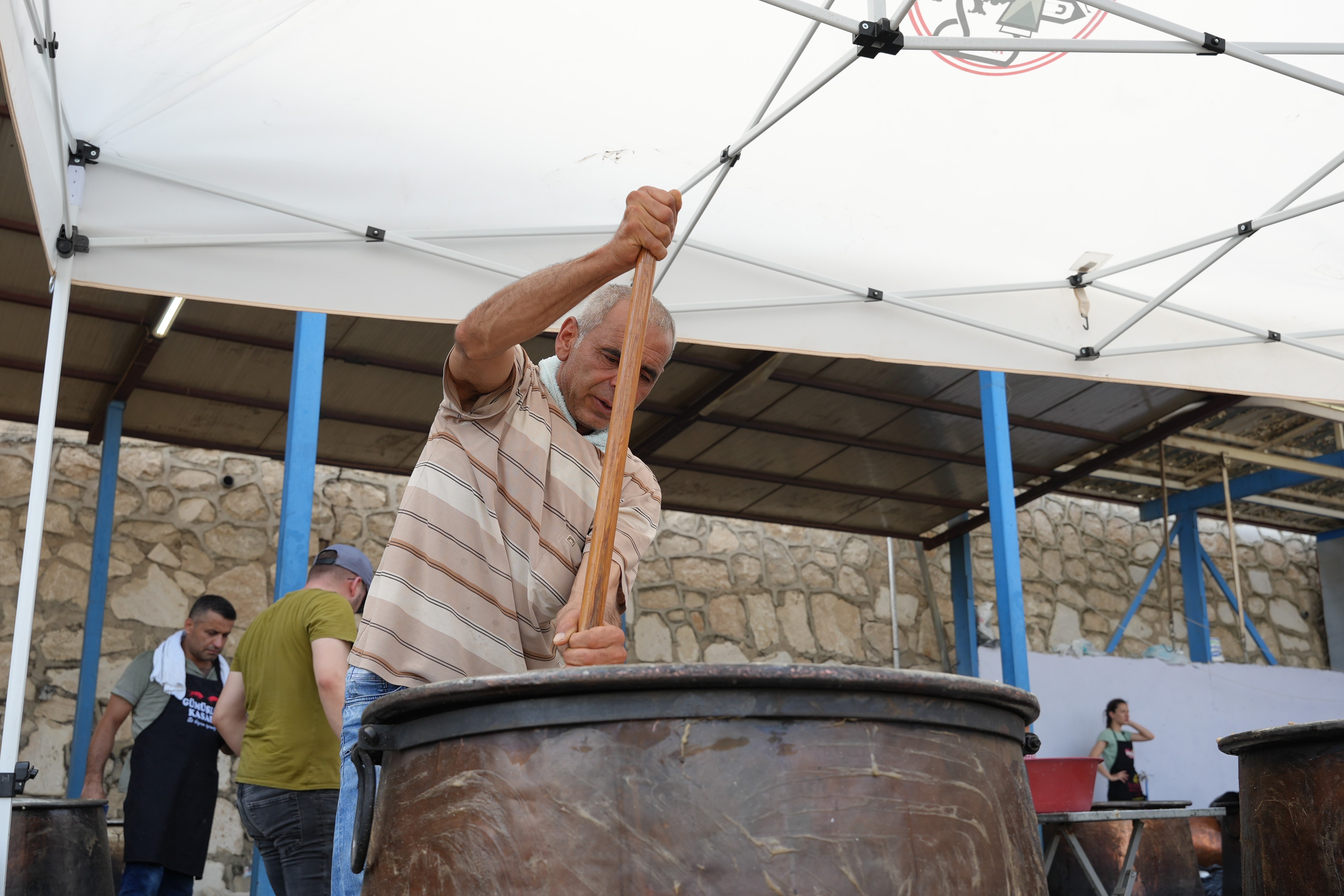 10 Ton Keşkek Dağıtıldı (4)