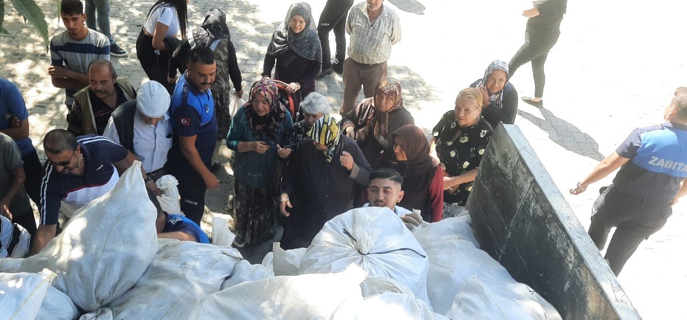 30 Ton Patates Ücretsiz Dağıtılıyor (2)
