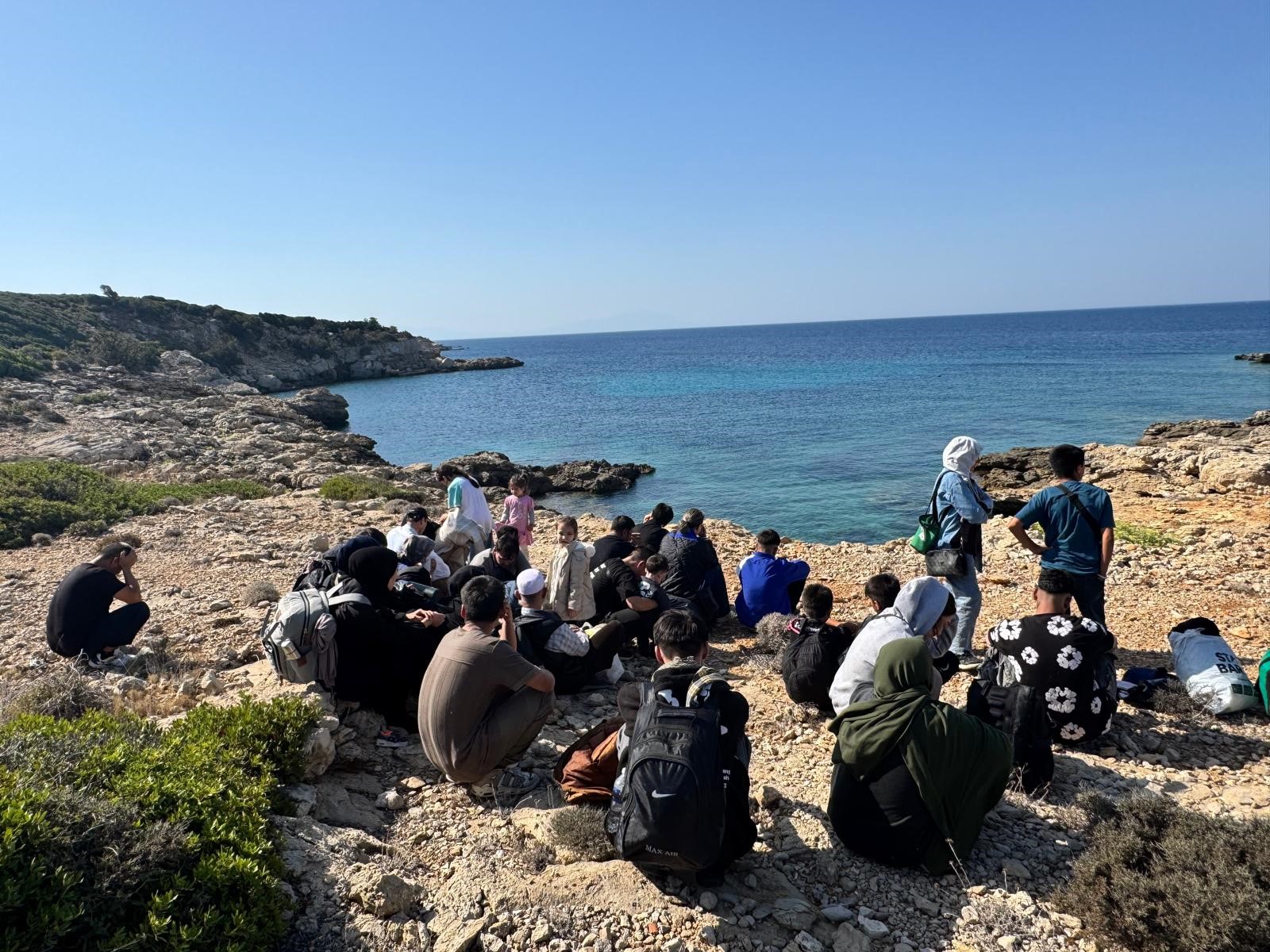 Ağaçların Arasında Saklanırken Yakalandılar