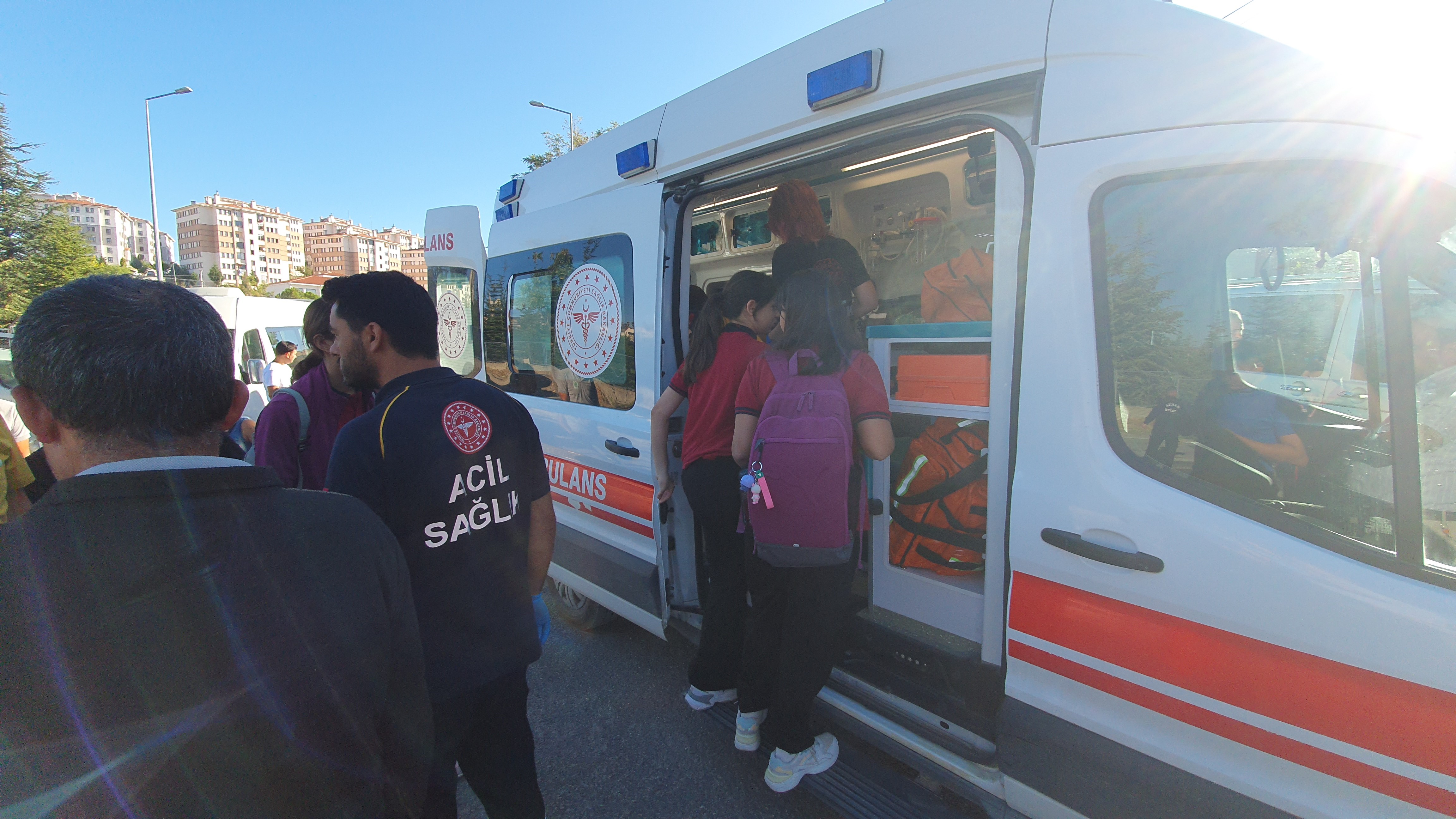 Aileler Hastaneye Koştu (5)