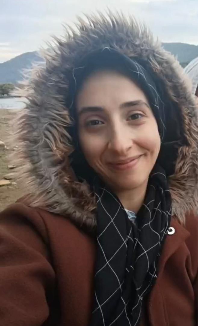 Anne, Baba Ve Oğullarına Yürek Burkan Veda