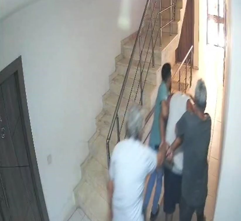 Aydın’da Apartmana Polis Baskını