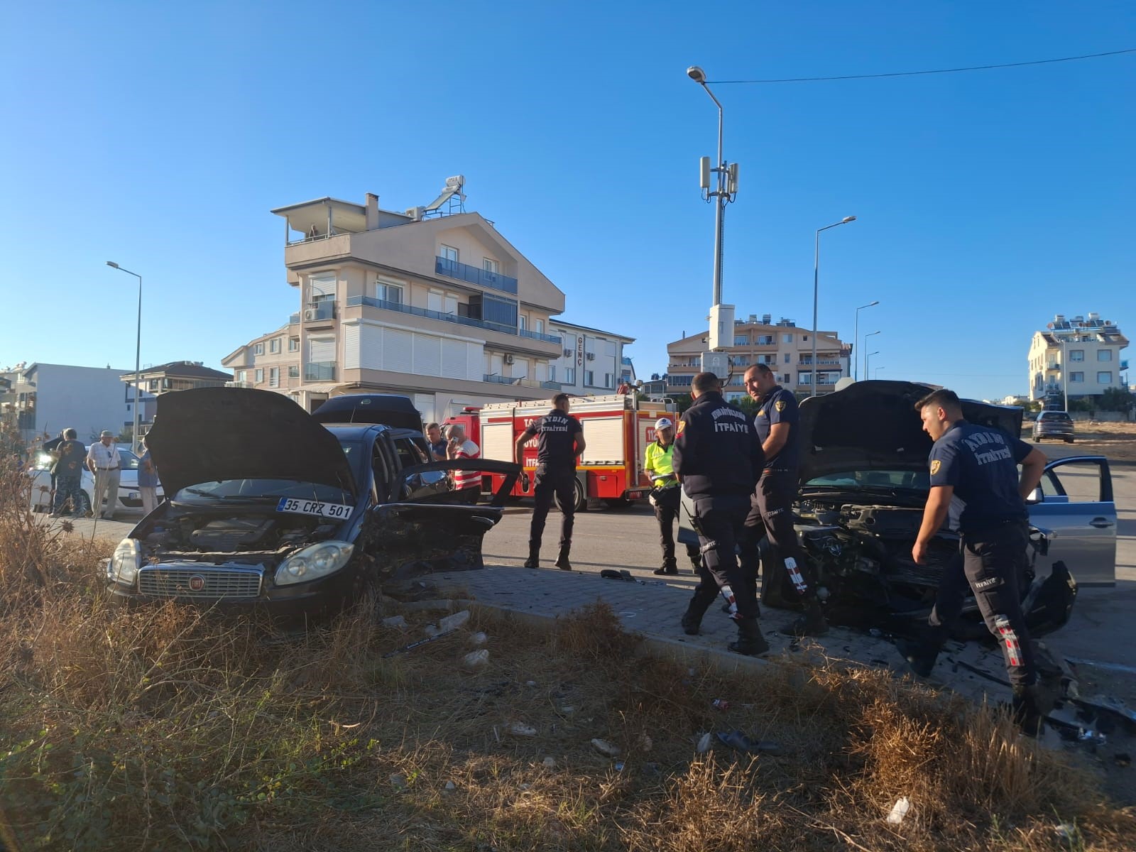 Aydın’da Feci Kaza.. Çok Sayıda Yaralı Var (3)