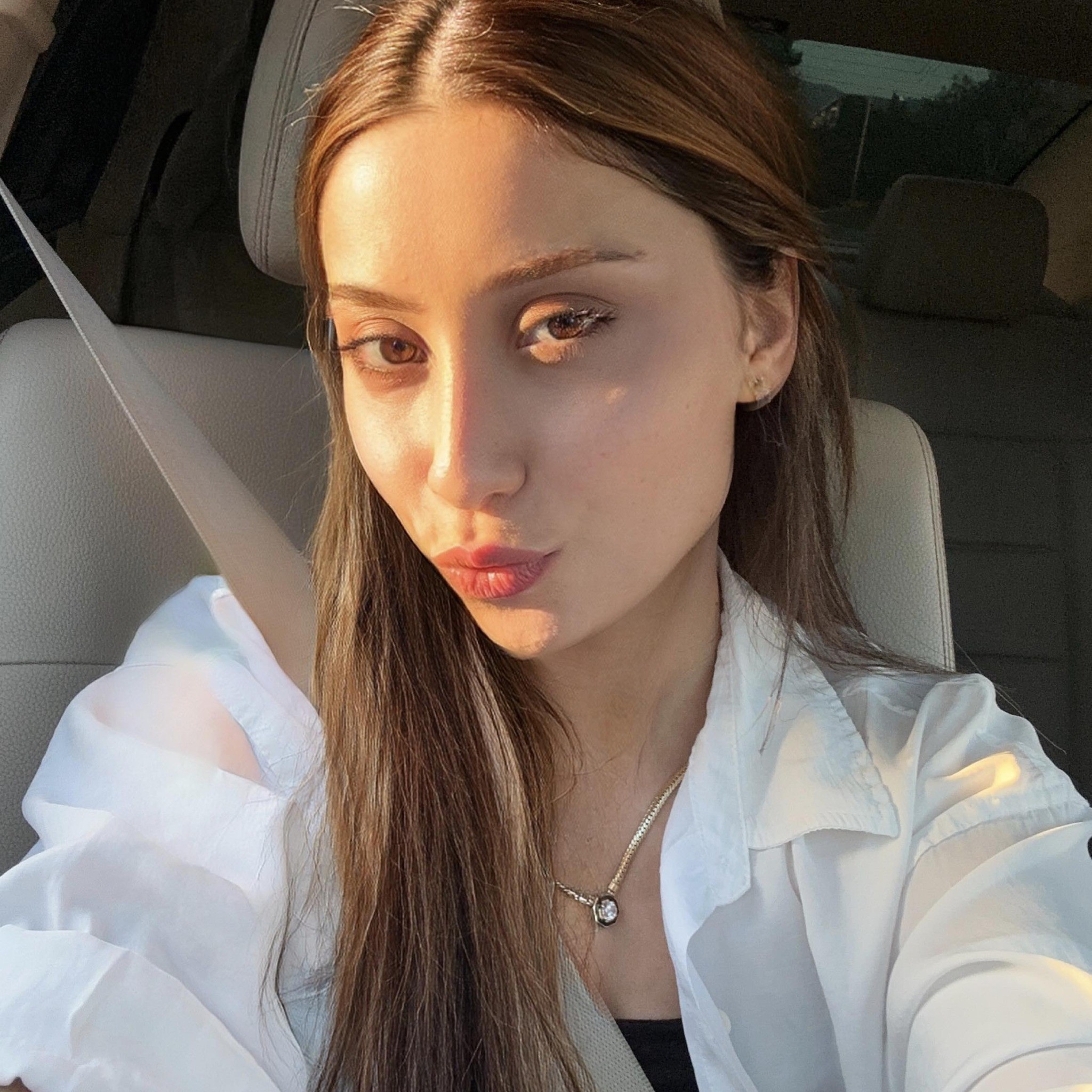 Aydın’da Genç Kadın Yemek Yerken Hastanelik Oldu (3)