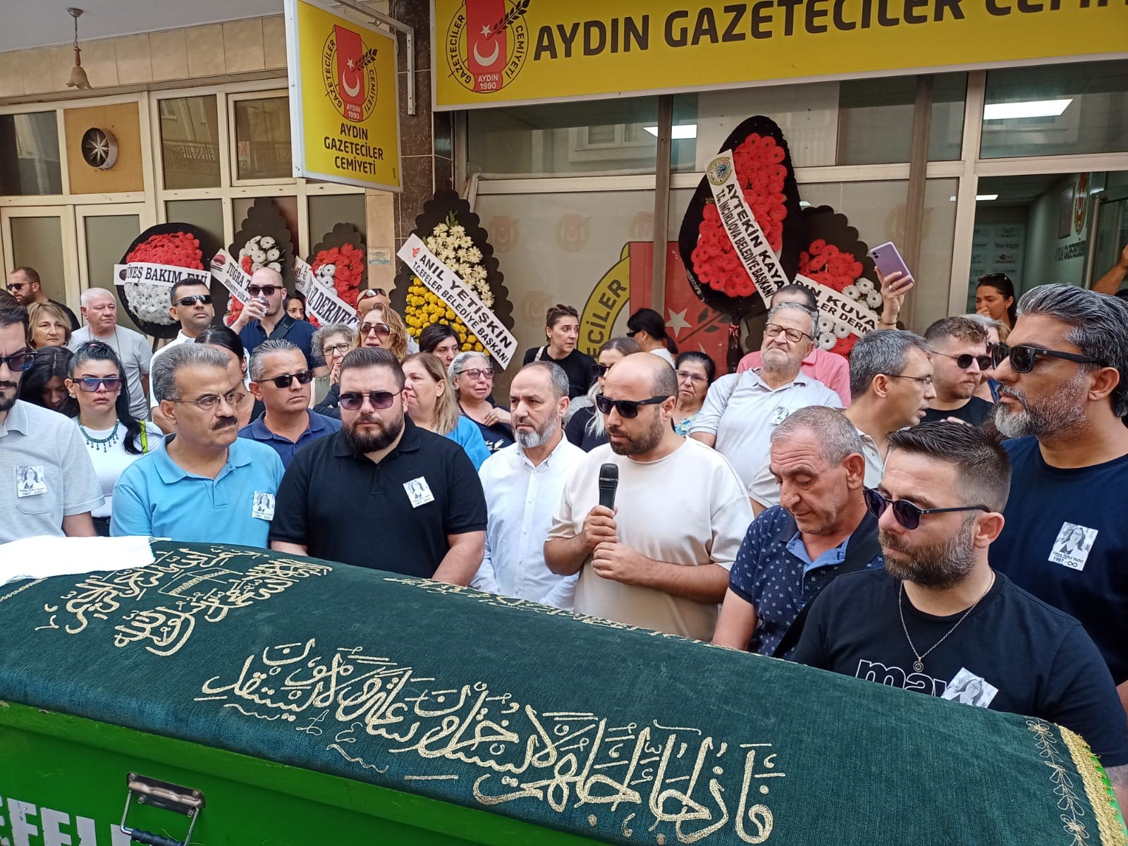 Aydın’da Gözyaşları Sel Oldu, Yazıcı’yı Meslektaşları Uğurladı (2)