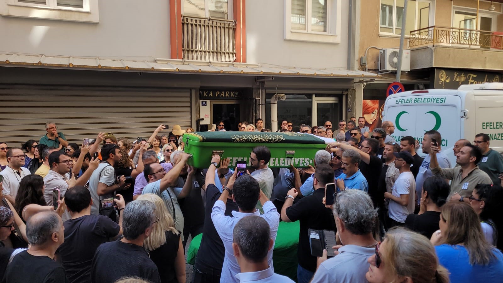 Aydın’da Gözyaşları Sel Oldu, Yazıcı’yı Meslektaşları Uğurladı (6)