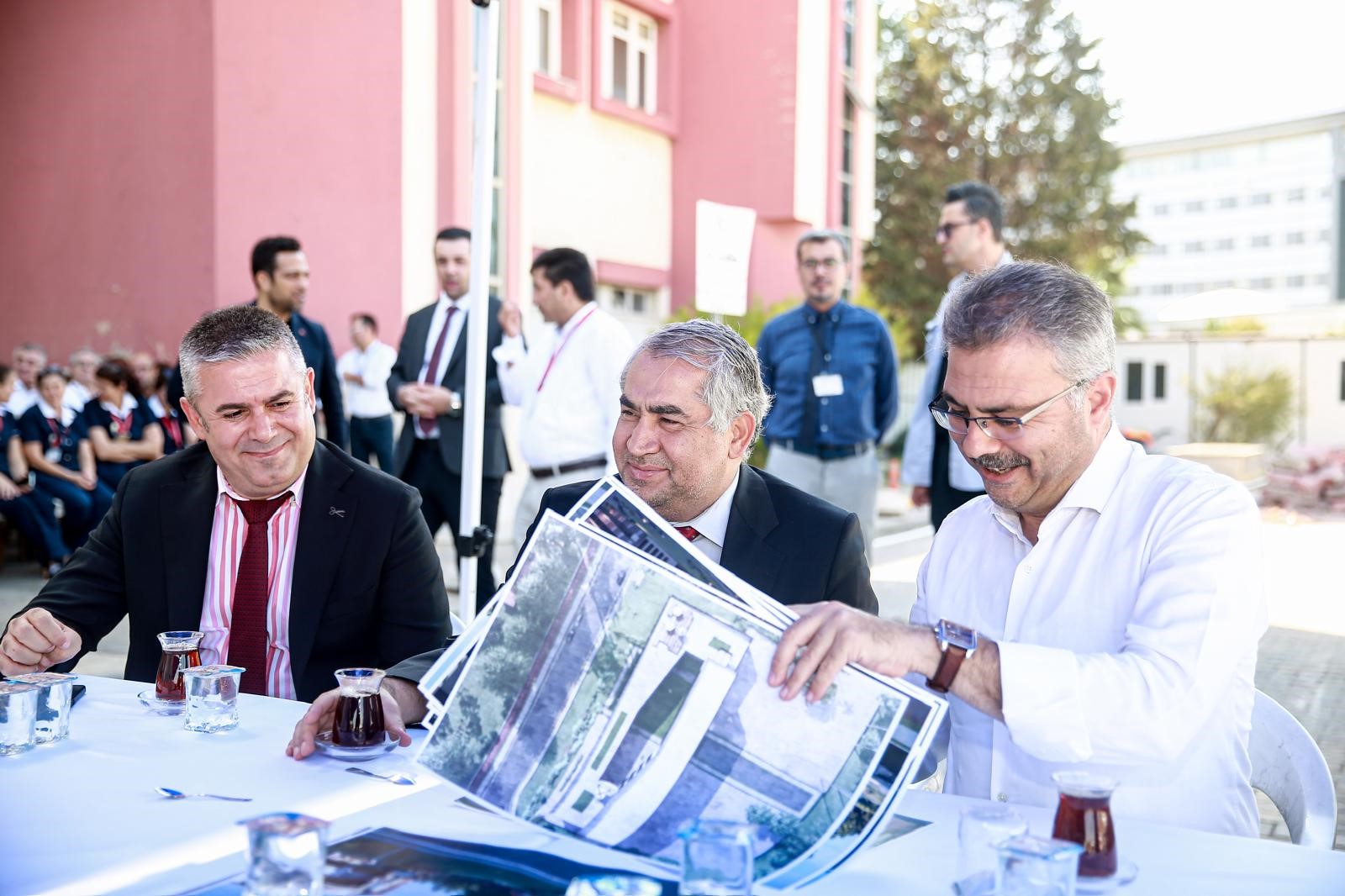 Aydın’da Sağlık Yatırımı.. Poliklinik Kapasitesi Büyüyor (4)