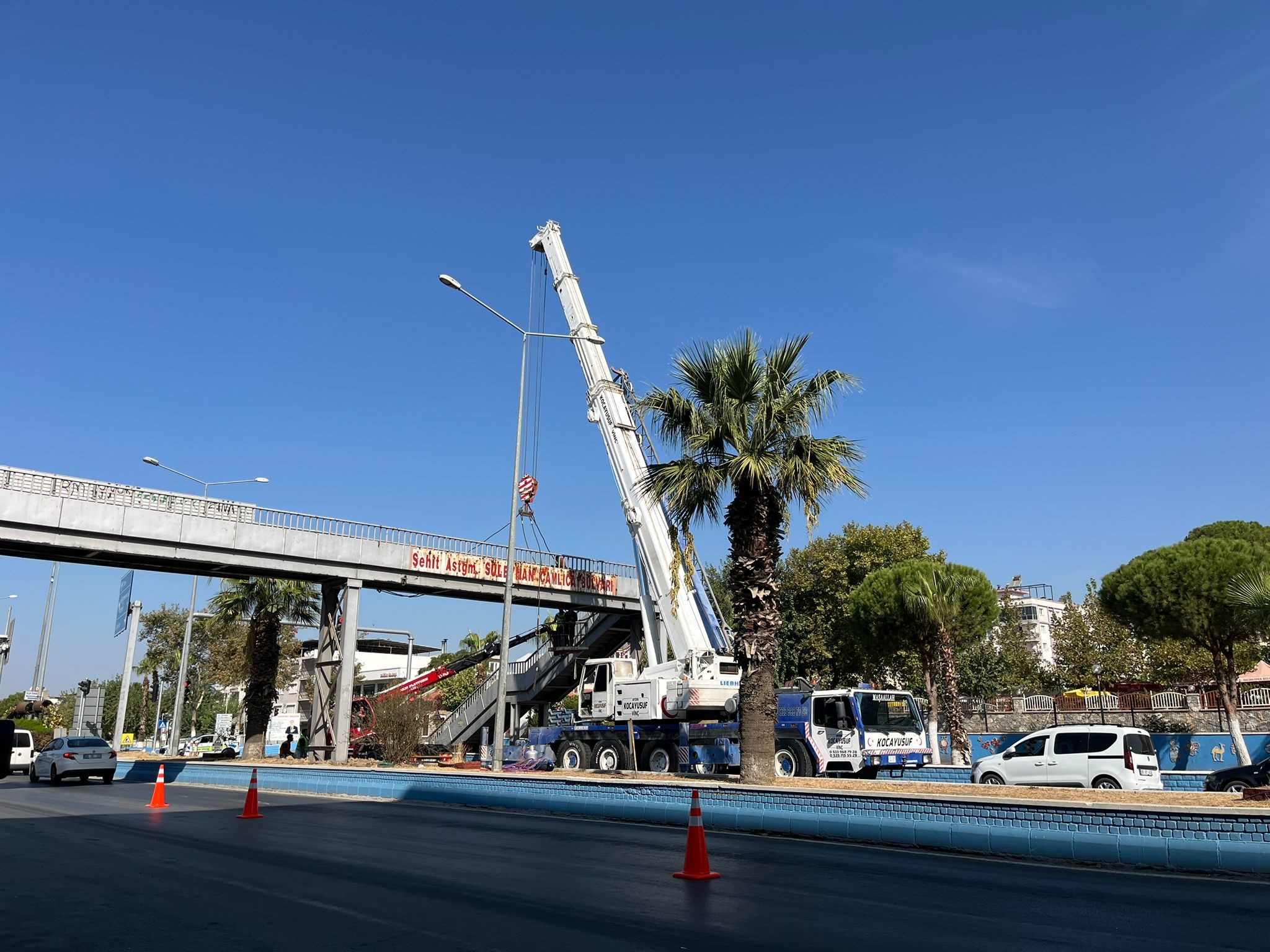 Aydın’ın En Yoğun Noktalarından Birindeki Üst Geçit Kaldırılıyor (6)