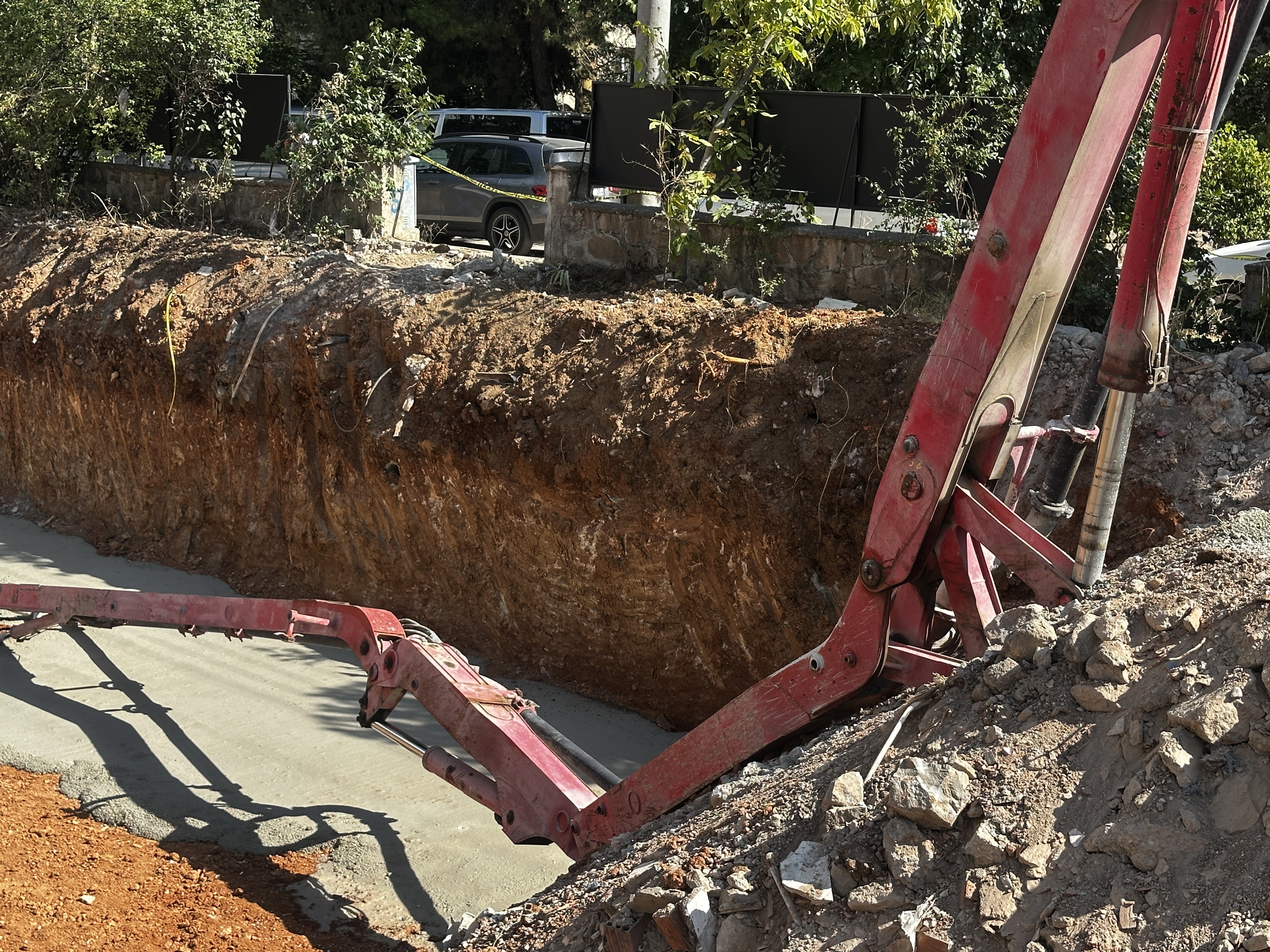 Beton Pompası Kolu Işçilerin Üzerine Düştü (5)