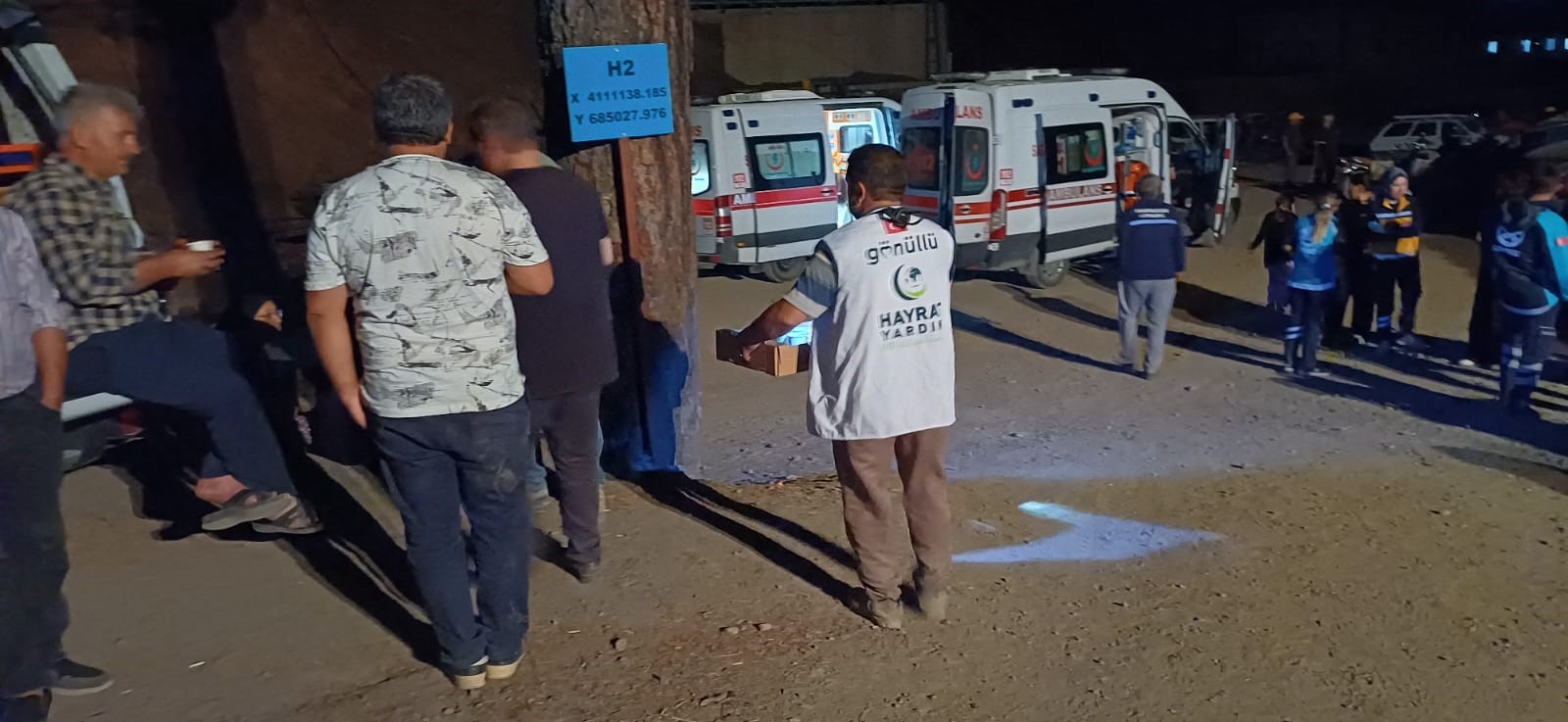 Denizli’de Göçük Altındaki Işçiler Kurtarılmayı Bekliyor (5)