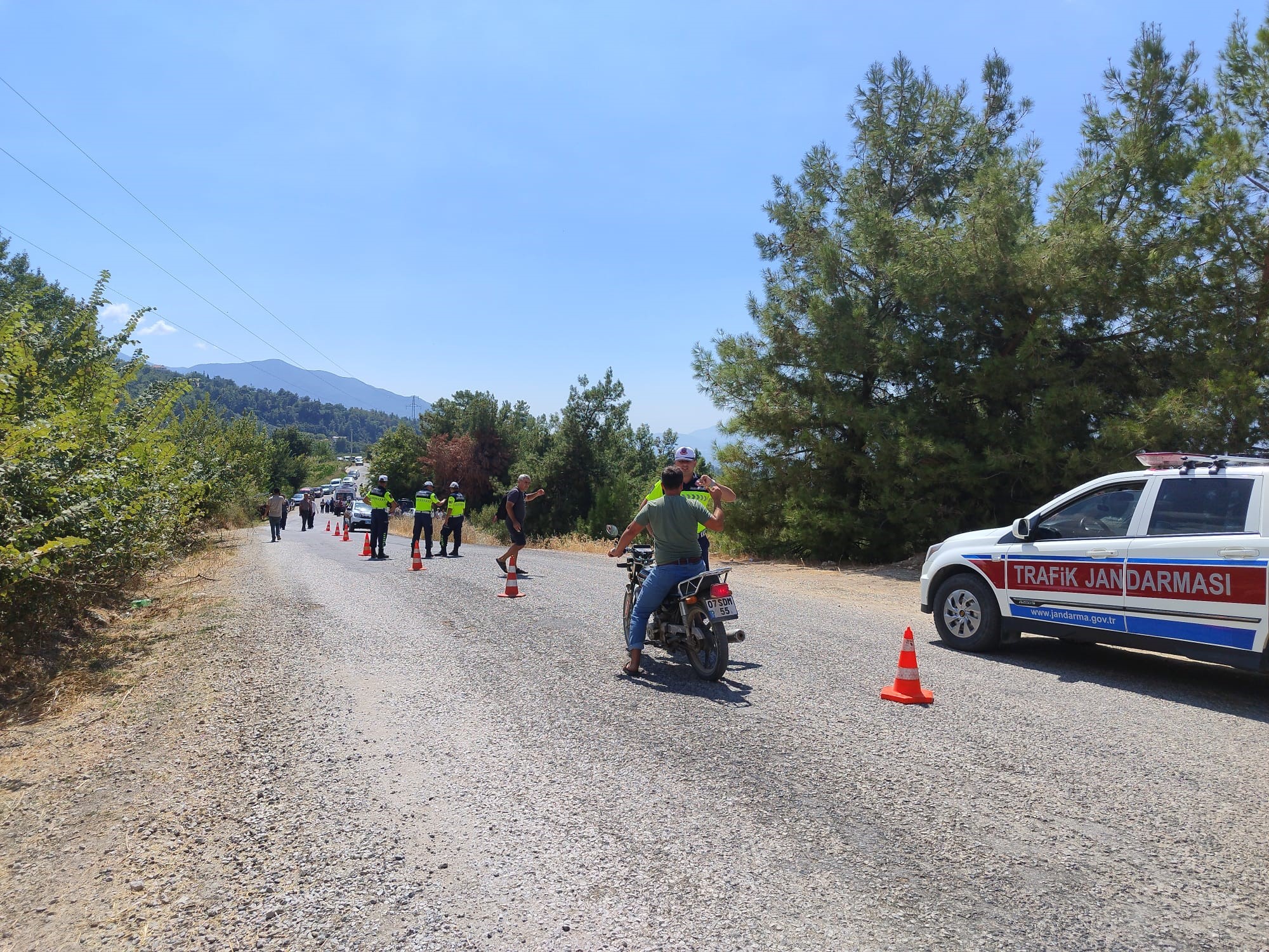 Düğün Yemeğine Giderken Acı Olay, Ölü Ve Yaralılar Var (4)