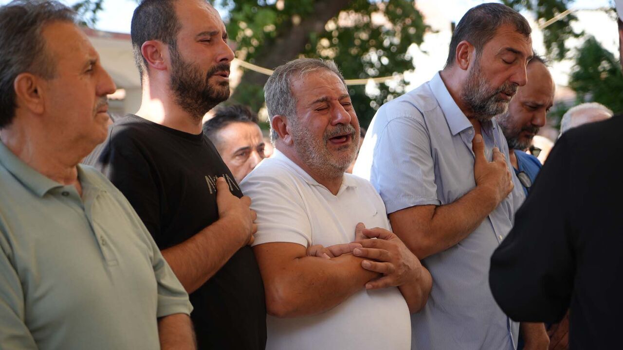 Genç Kız Duvağıyla Uğurlandı (15)