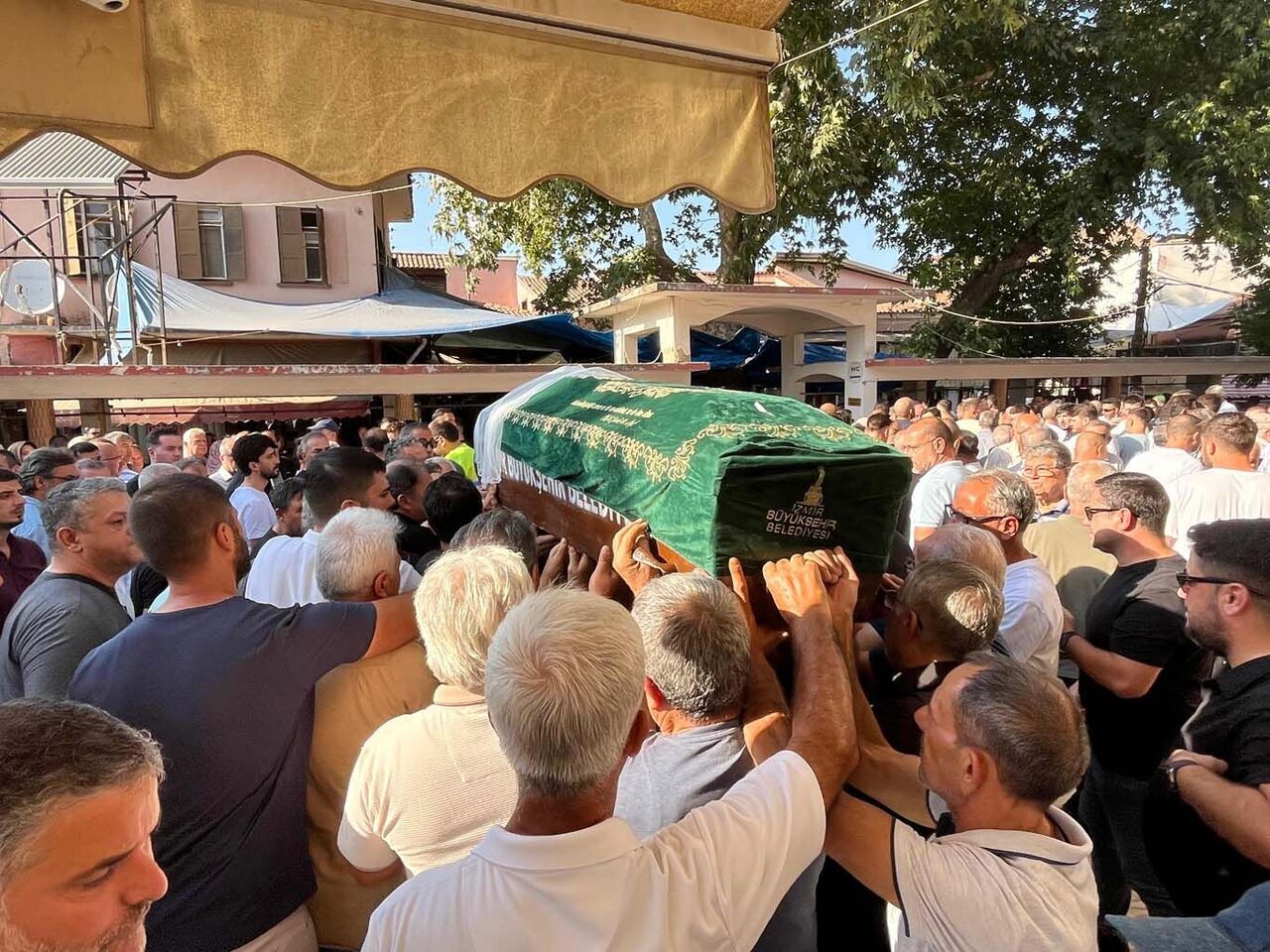 Genç Kız Duvağıyla Uğurlandı (7)-1