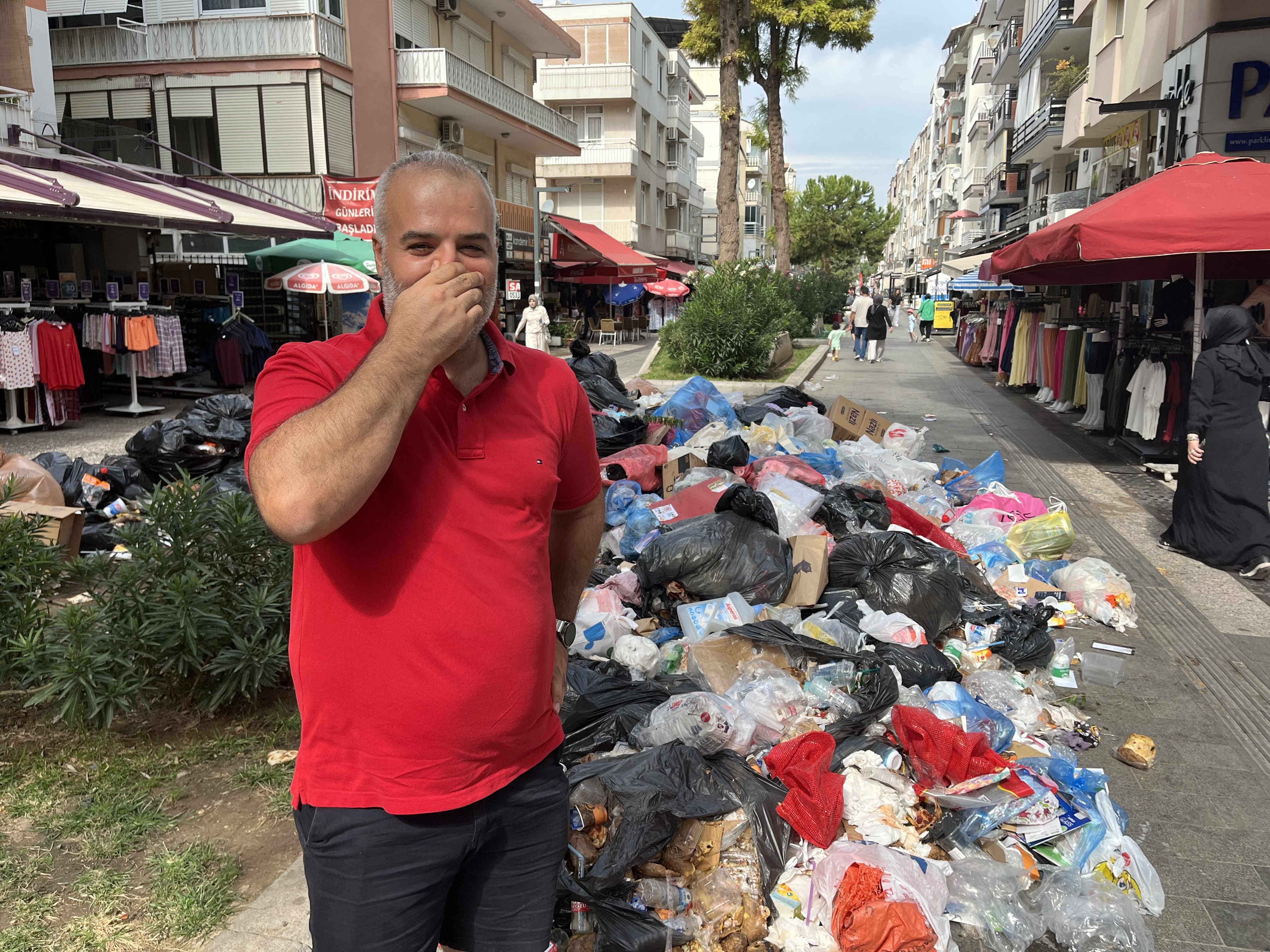 İzmir’de Çöp Sorunu Büyüyor.. Fareler Bastı (3)