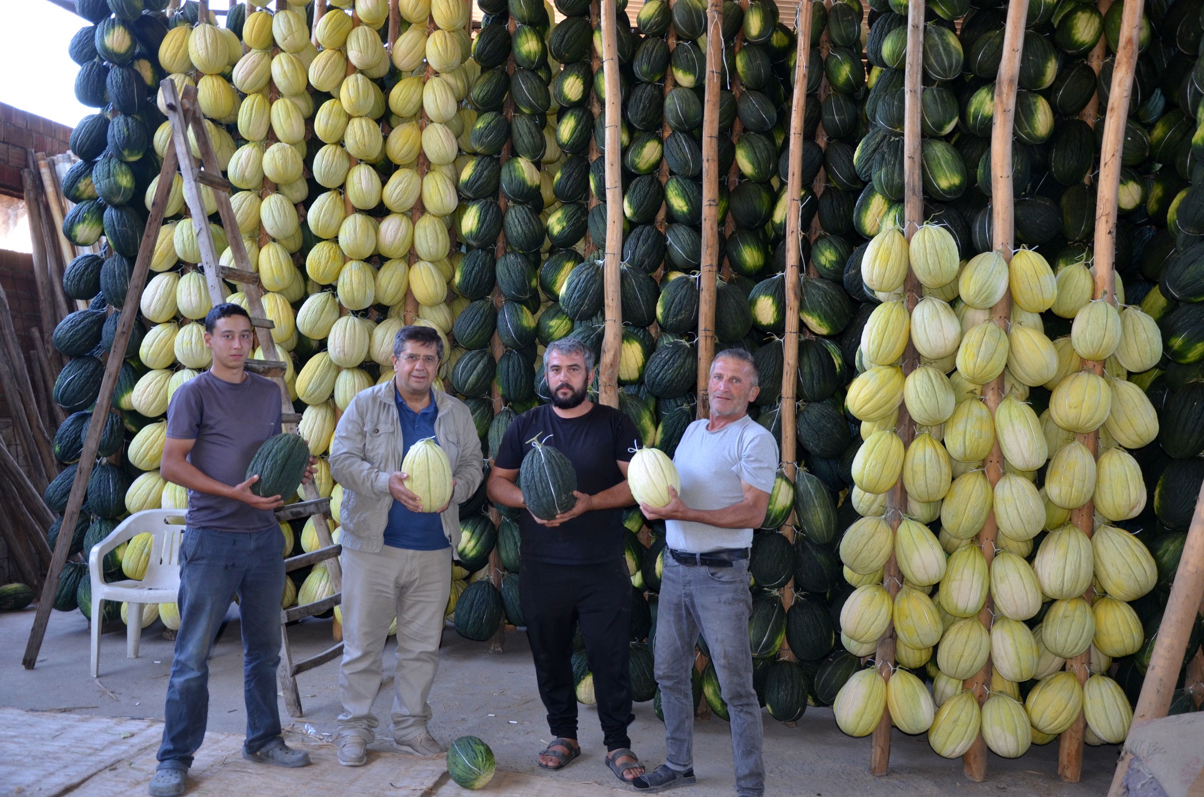 Klimalı Ve Ozon Makineli Depolarda Bekletiliyor (2)
