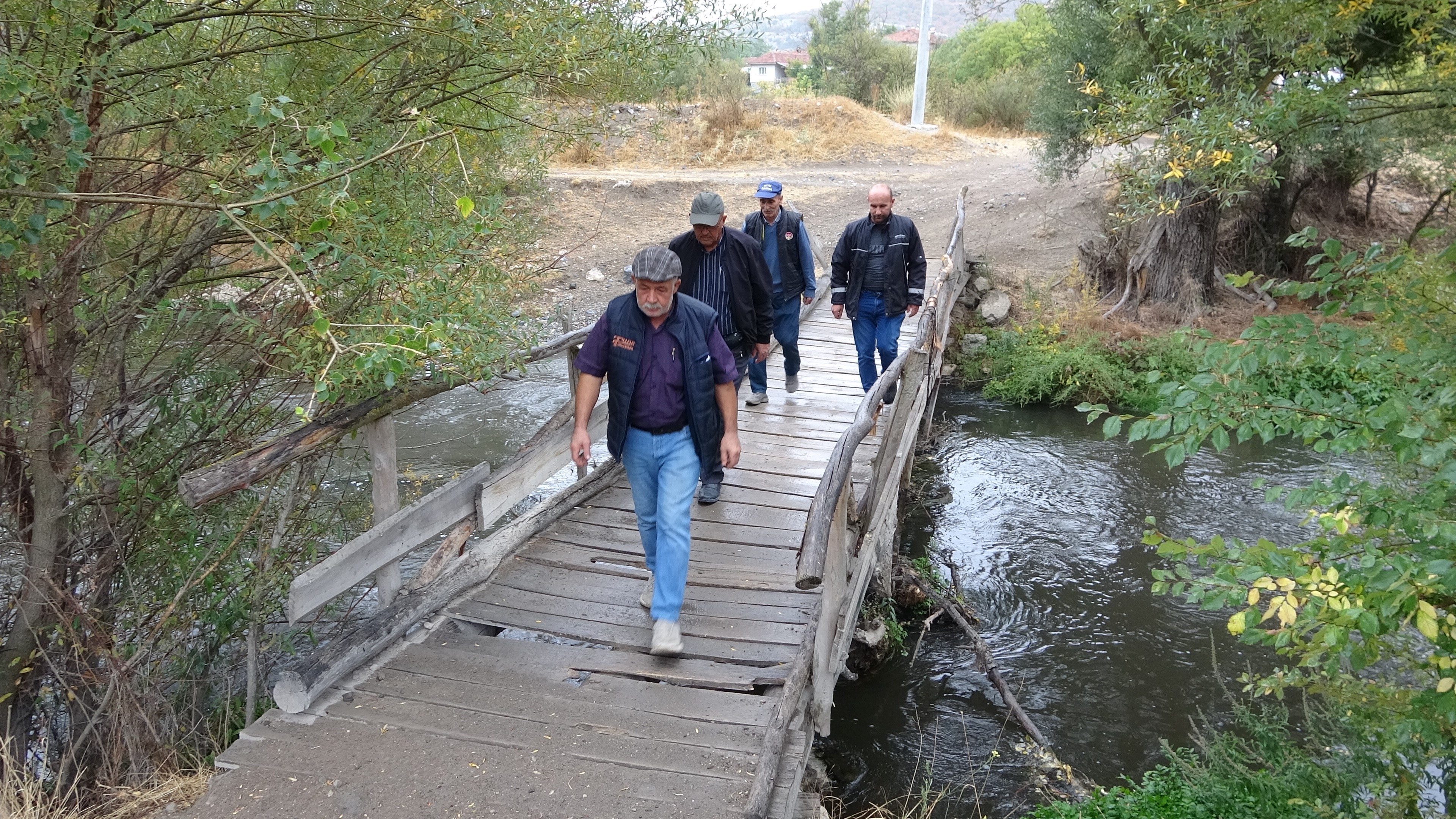 Köylüler Isyan Etti (3)