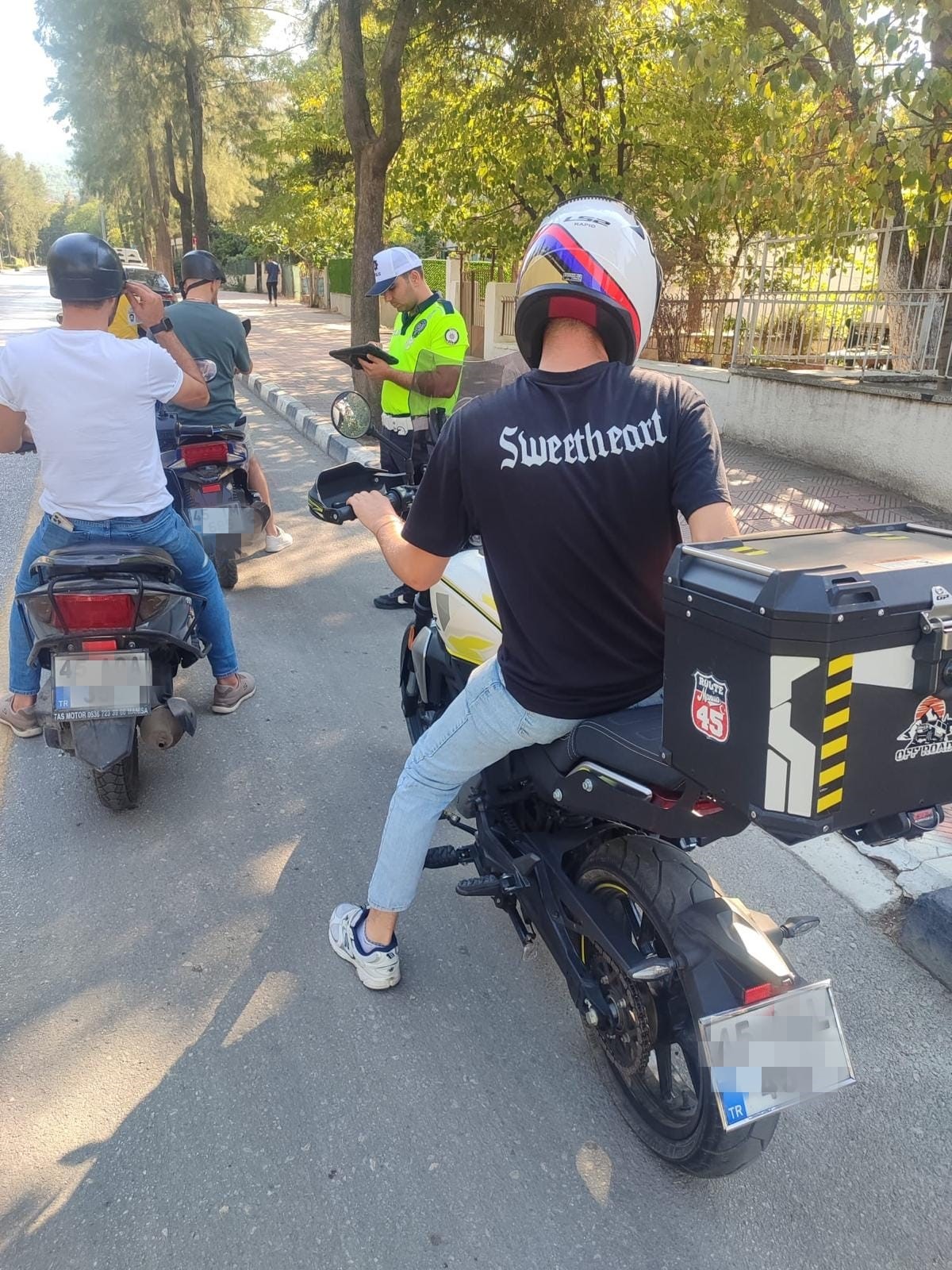 Motosikletlere 1,7 Milyon Lira Ceza Kesildi (5)