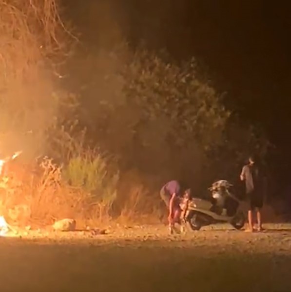 Ormanda Yangın Çıkarıp Kaçtılar (2)