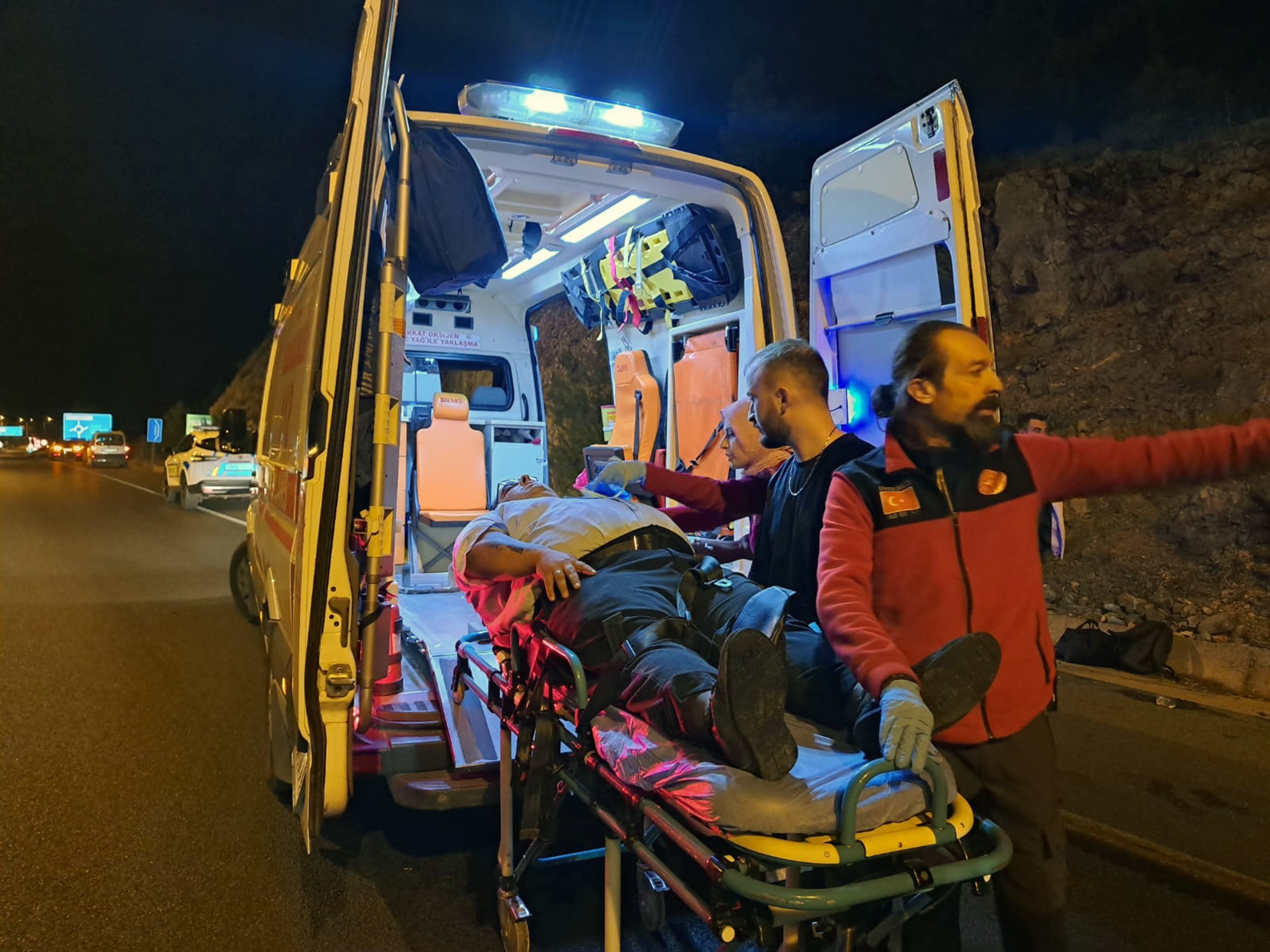 Otobüs Devrildi, Yaralılar Var (6)