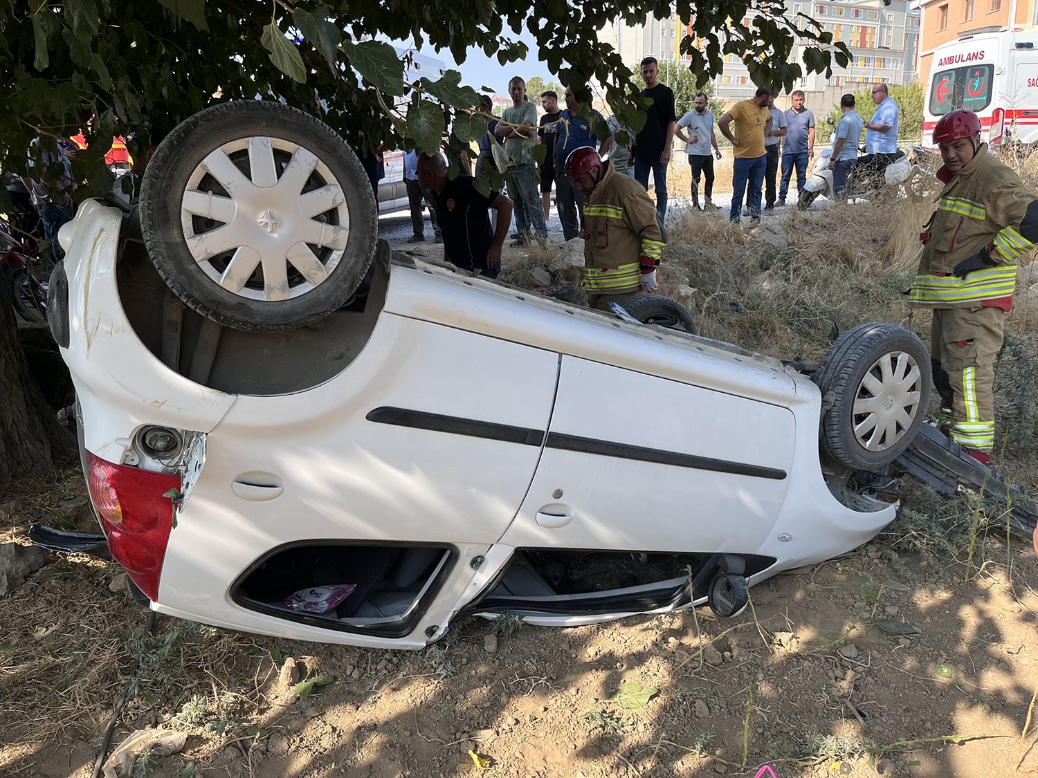 Torunuyla Seyahat Eden Kadın Takla Attı (3)