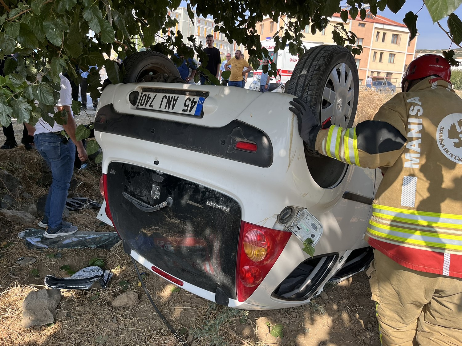 Torunuyla Seyahat Eden Kadın Takla Attı