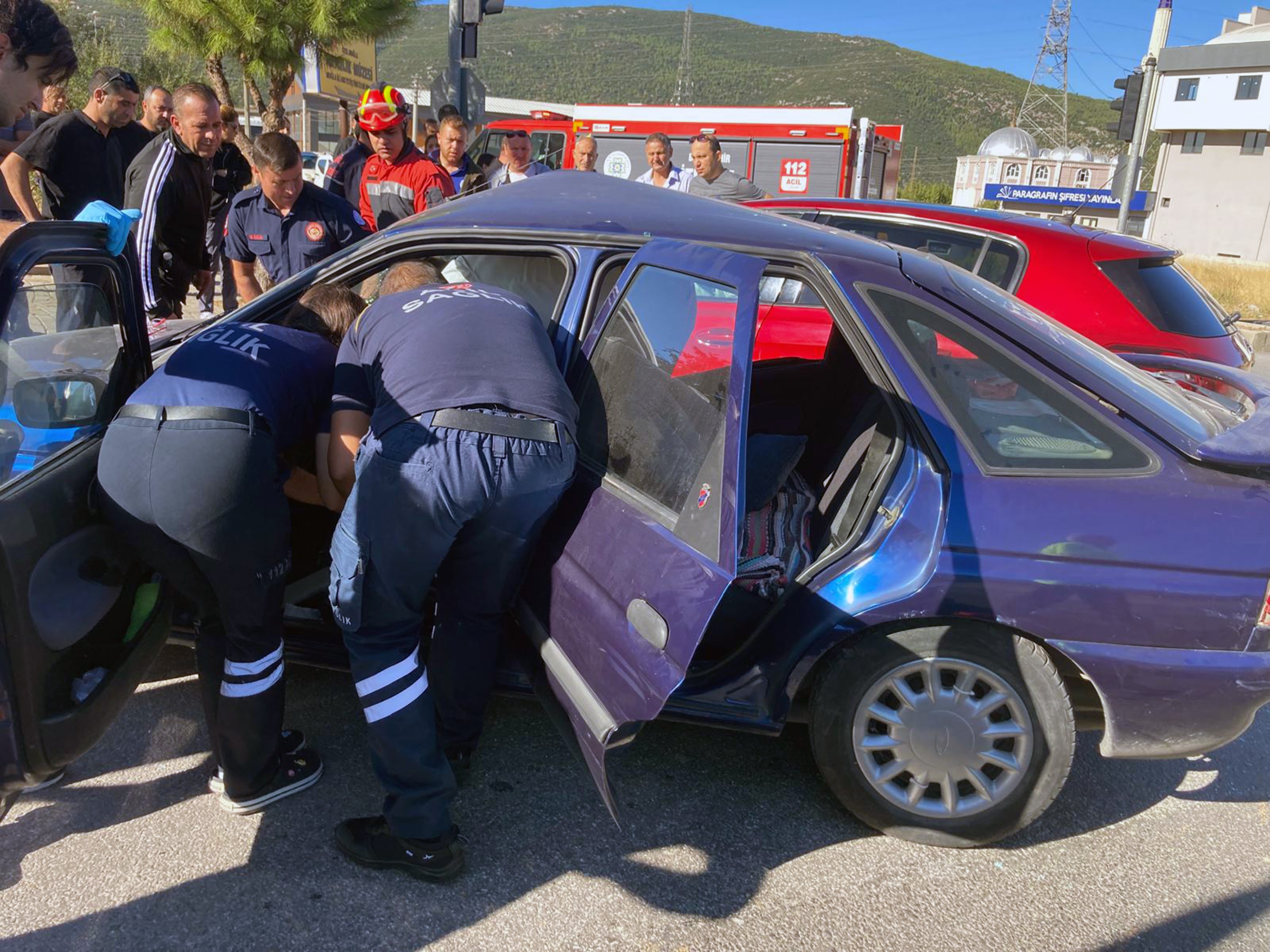 Trafik Işıkları Arızalandı, Araçlar Birbirine Girdi (4)