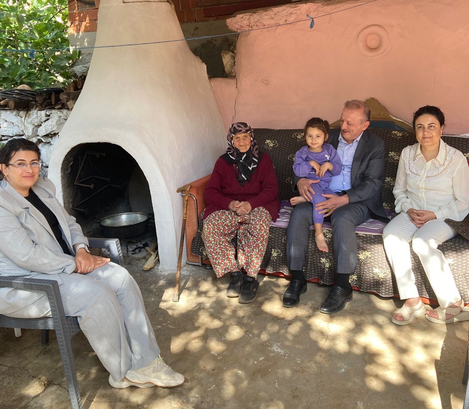 2 Padişah, 12 Cumhurbaşkanı Ve 27 Başbakan Gördü (3)