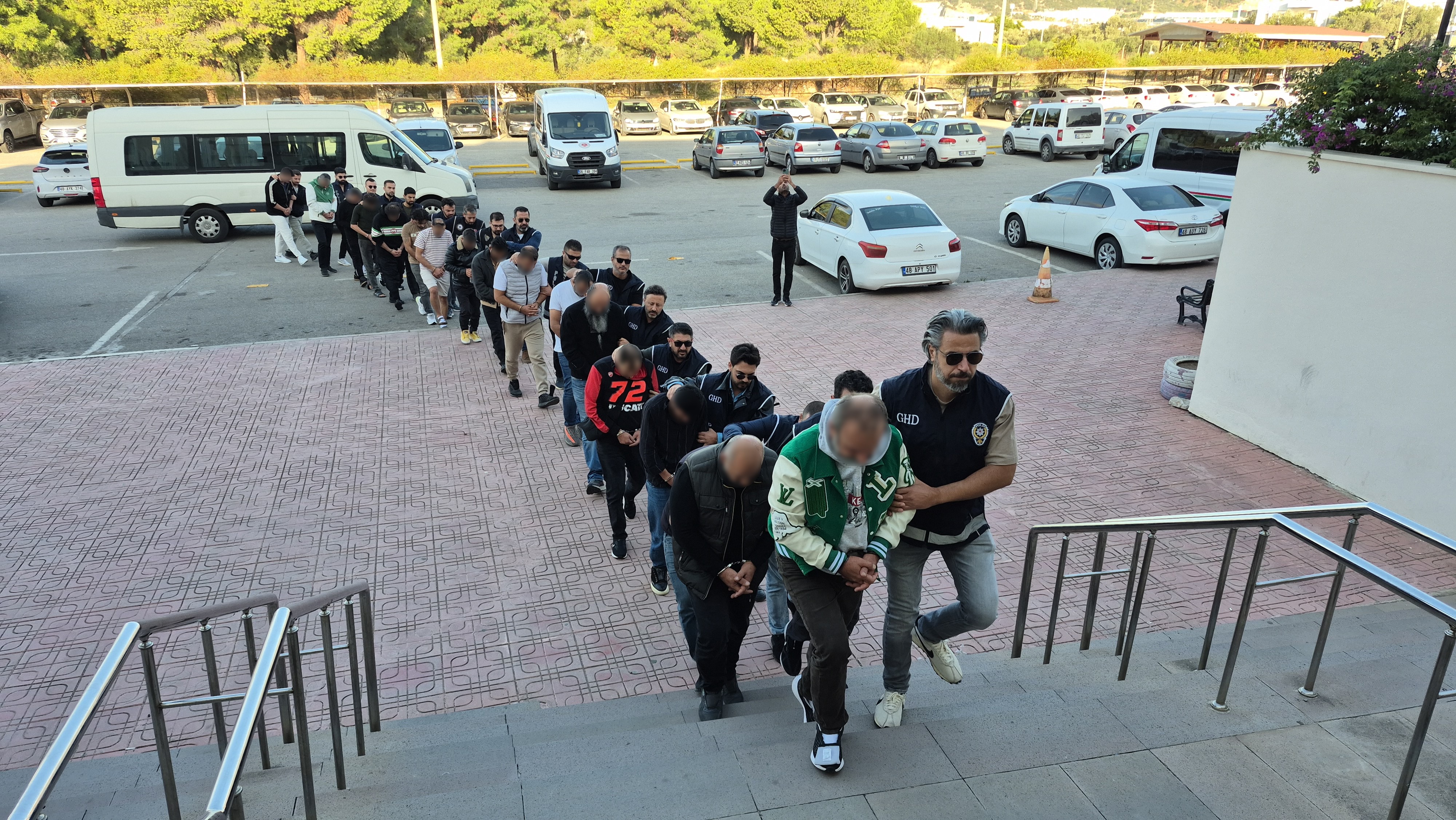 2’Si Çocuk 17 Kişinin Ölümüne Neden Oldular (4)