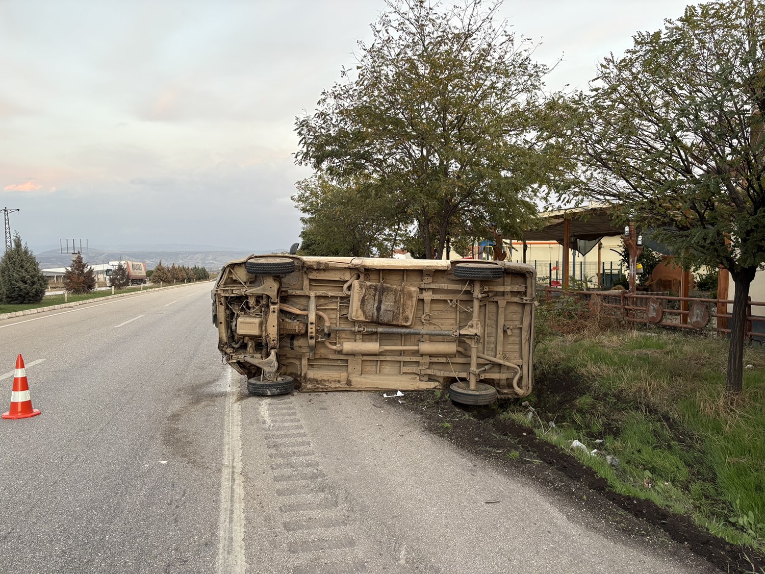 50 Yaşındaki Adam Can Verdi (4)