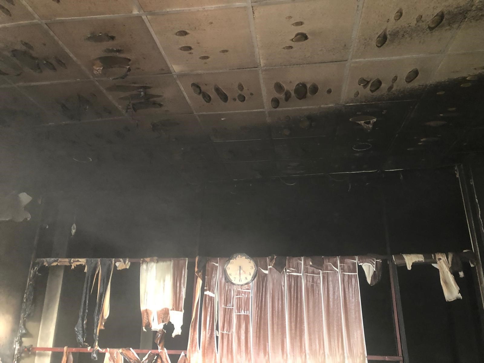 Aydın’da Çıkan Yangında Iş Yeri Küle Döndü (4)